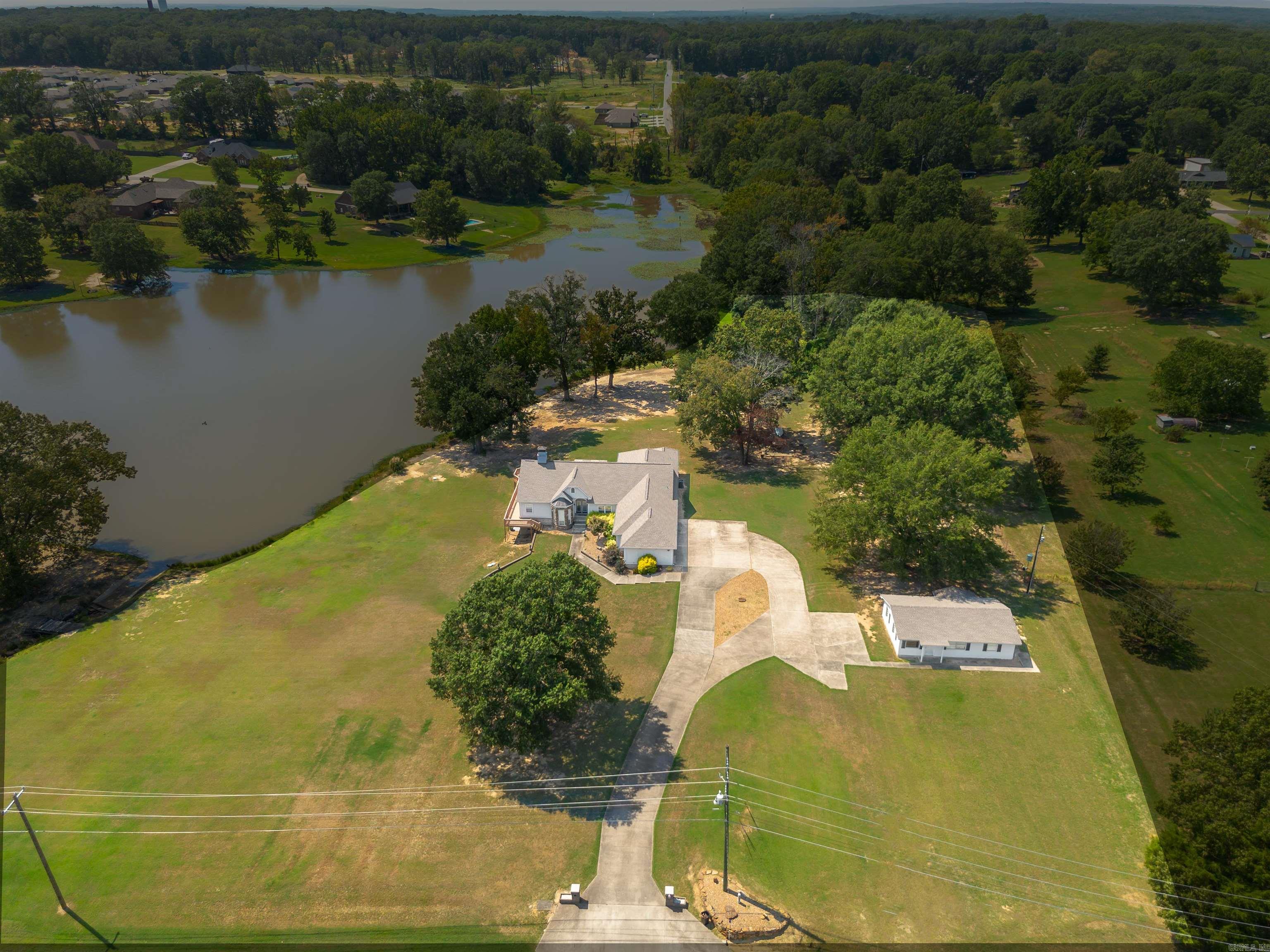 1190 Dogwood  Austin, AR