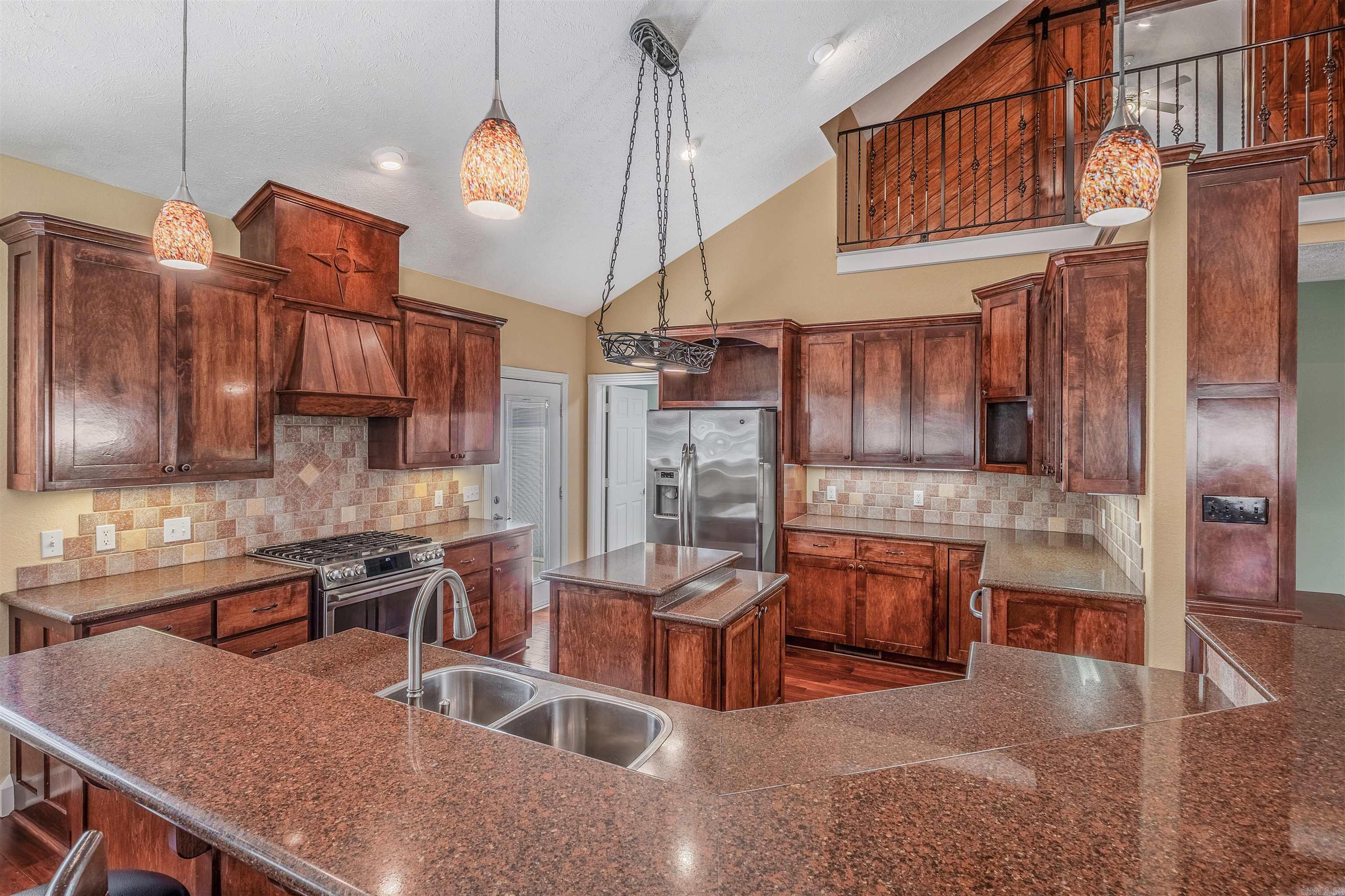1190 Dogwood  Austin, AR