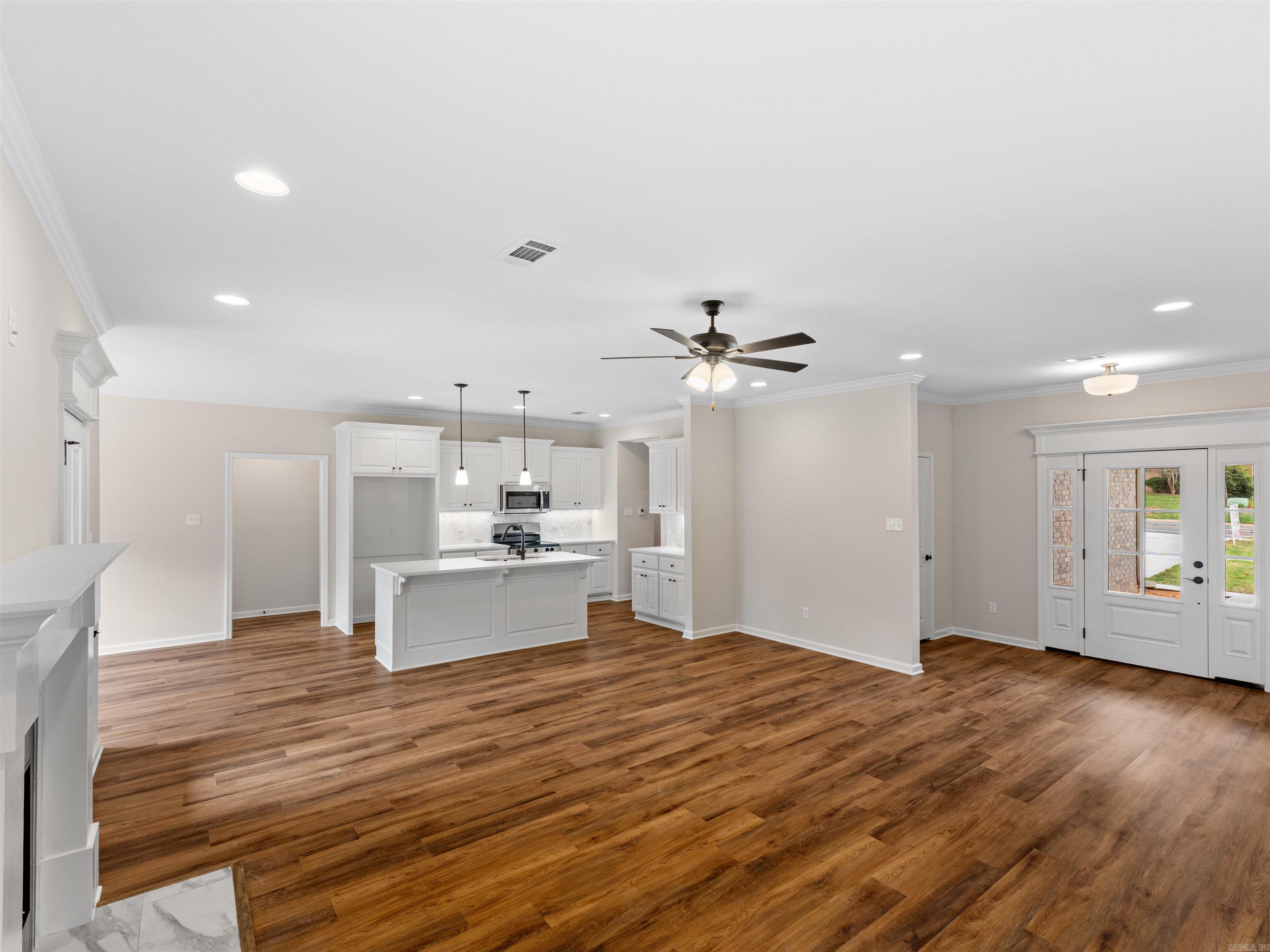 2712 E Maryland Sherwood, AR 72120