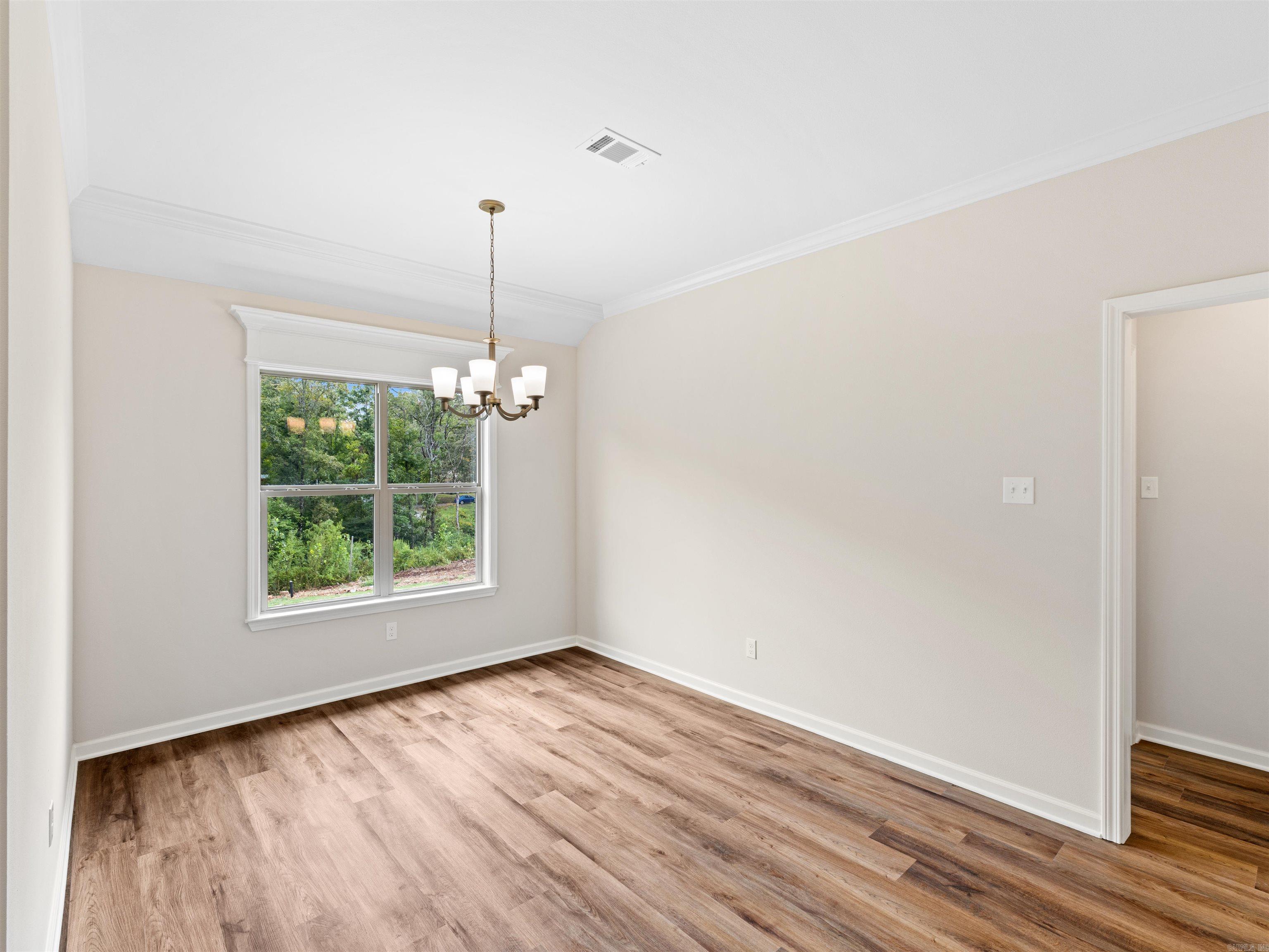2712 E Maryland Sherwood, AR 72120