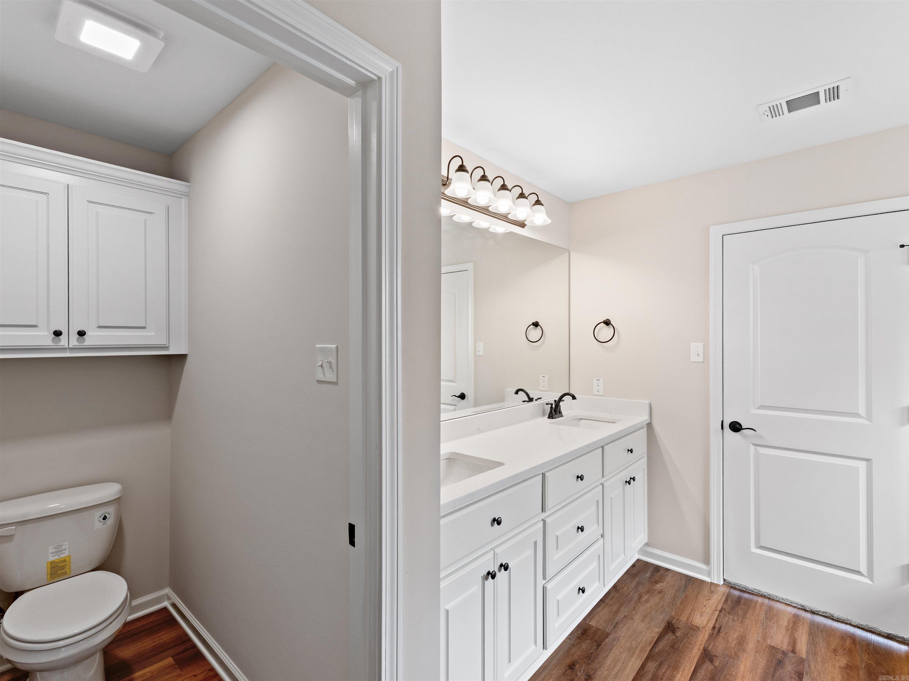 2712 E Maryland Sherwood, AR 72120
