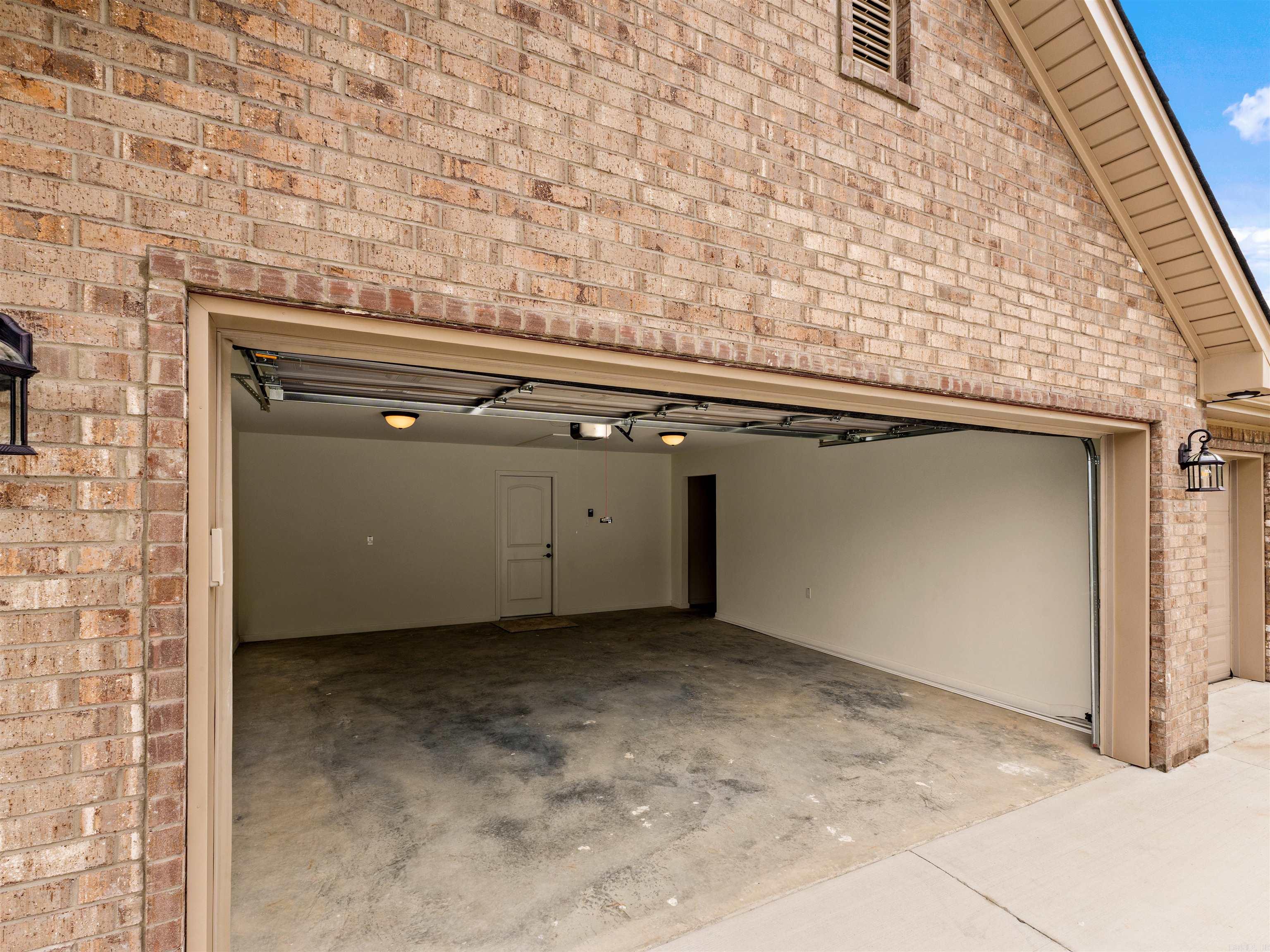 2712 E Maryland Sherwood, AR 72120