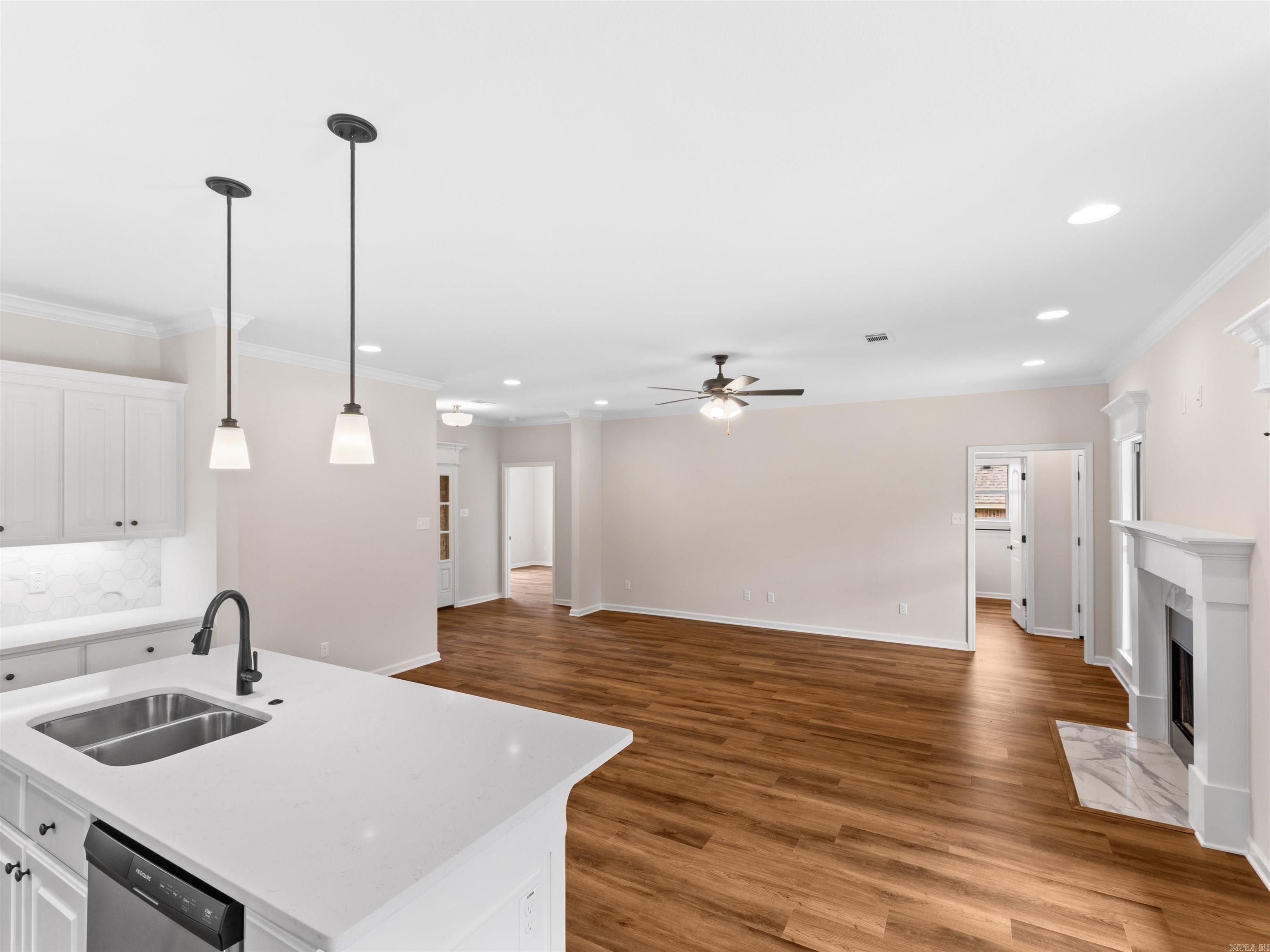 2712 E Maryland Sherwood, AR 72120