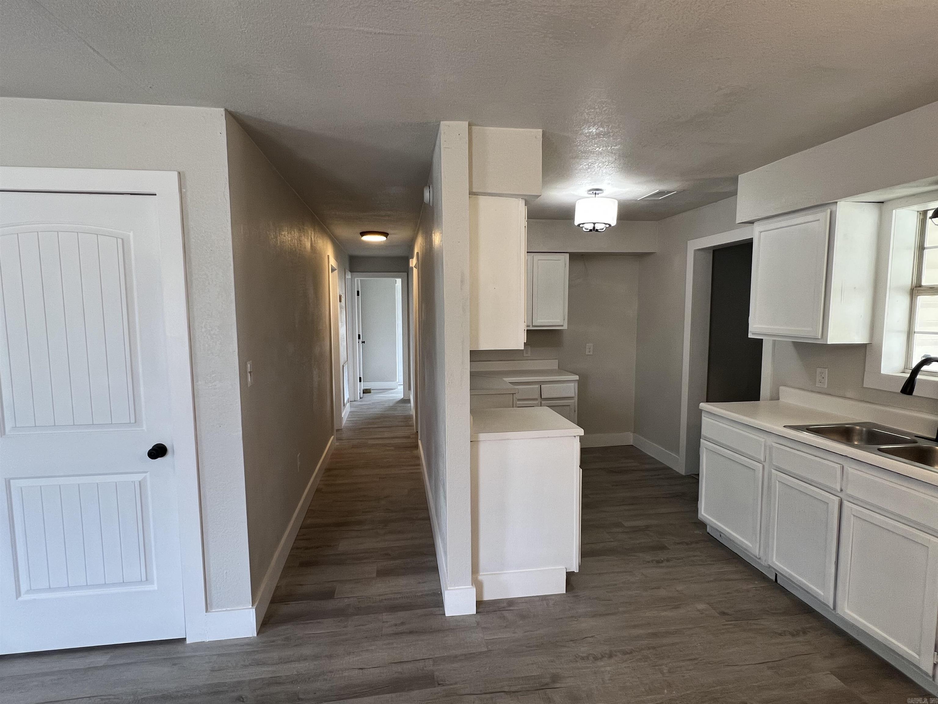 1802 E Lake St  Paragould, AR