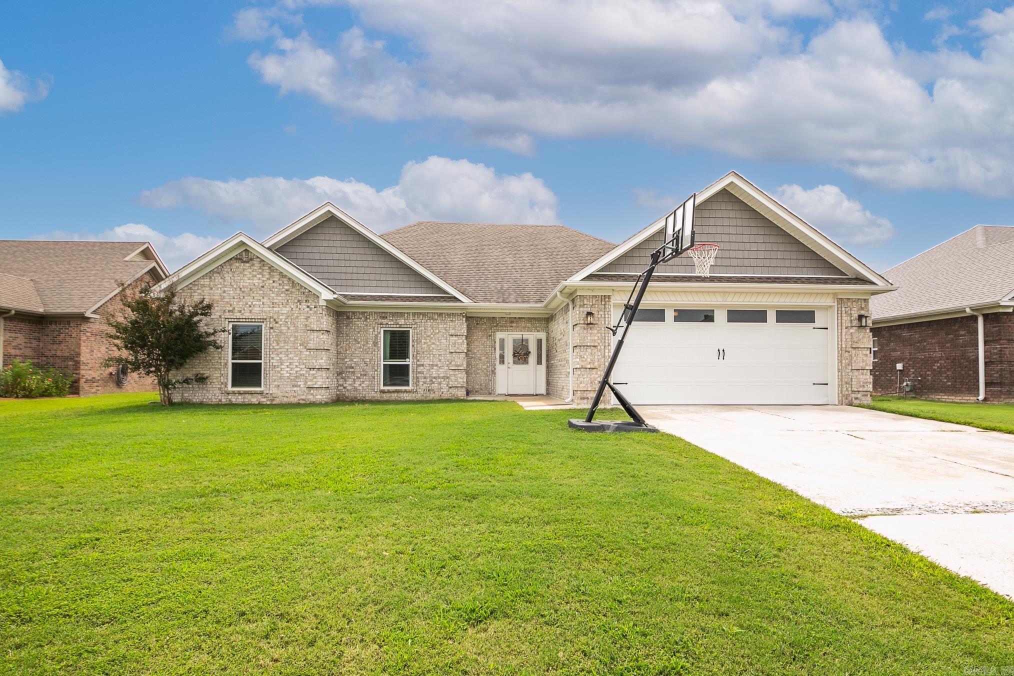 2358 Lakeshore  Cabot, AR