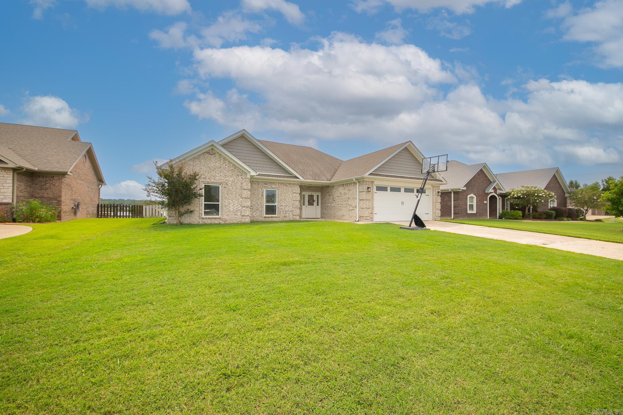 2358 Lakeshore  Cabot, AR