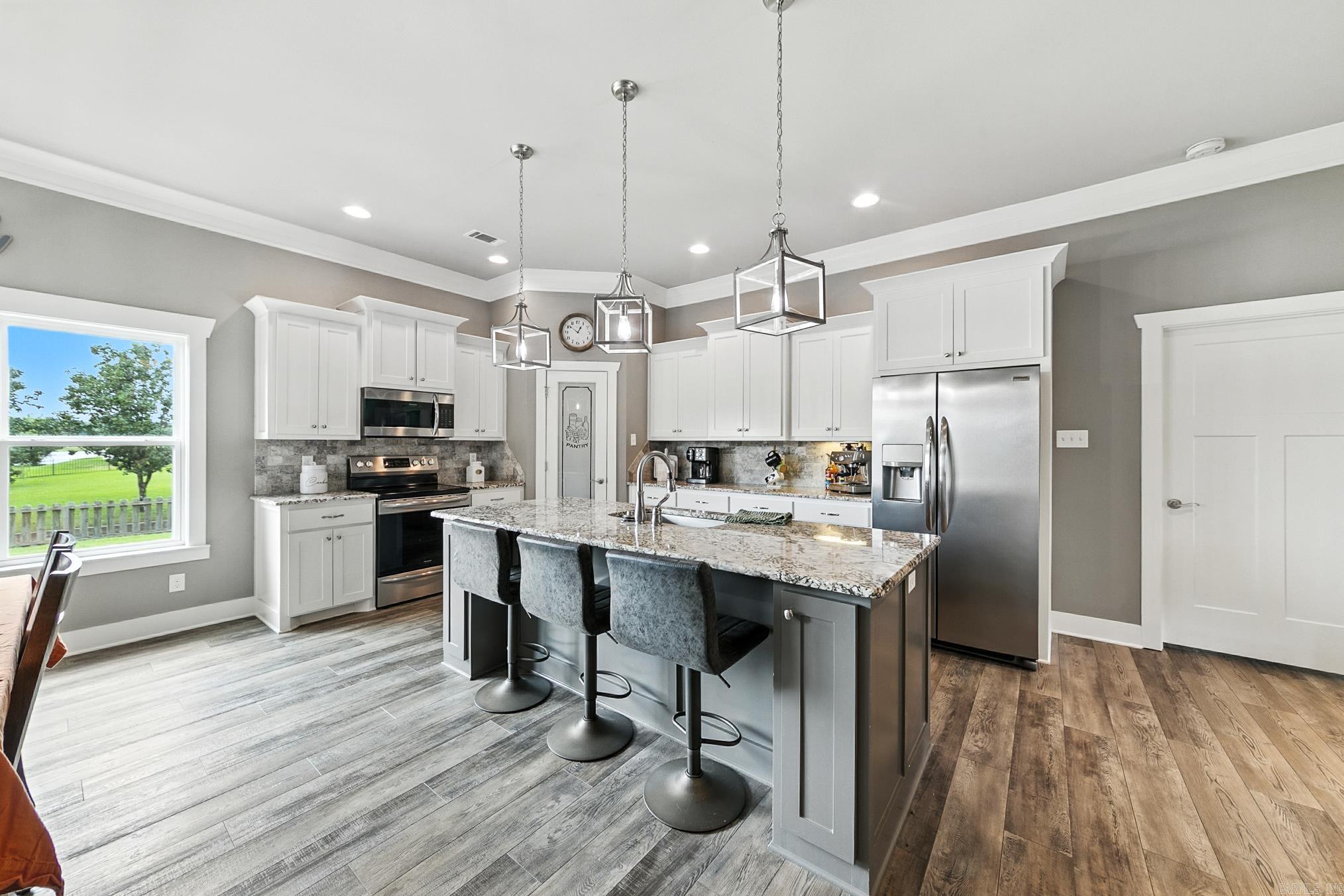 2358 Lakeshore  Cabot, AR