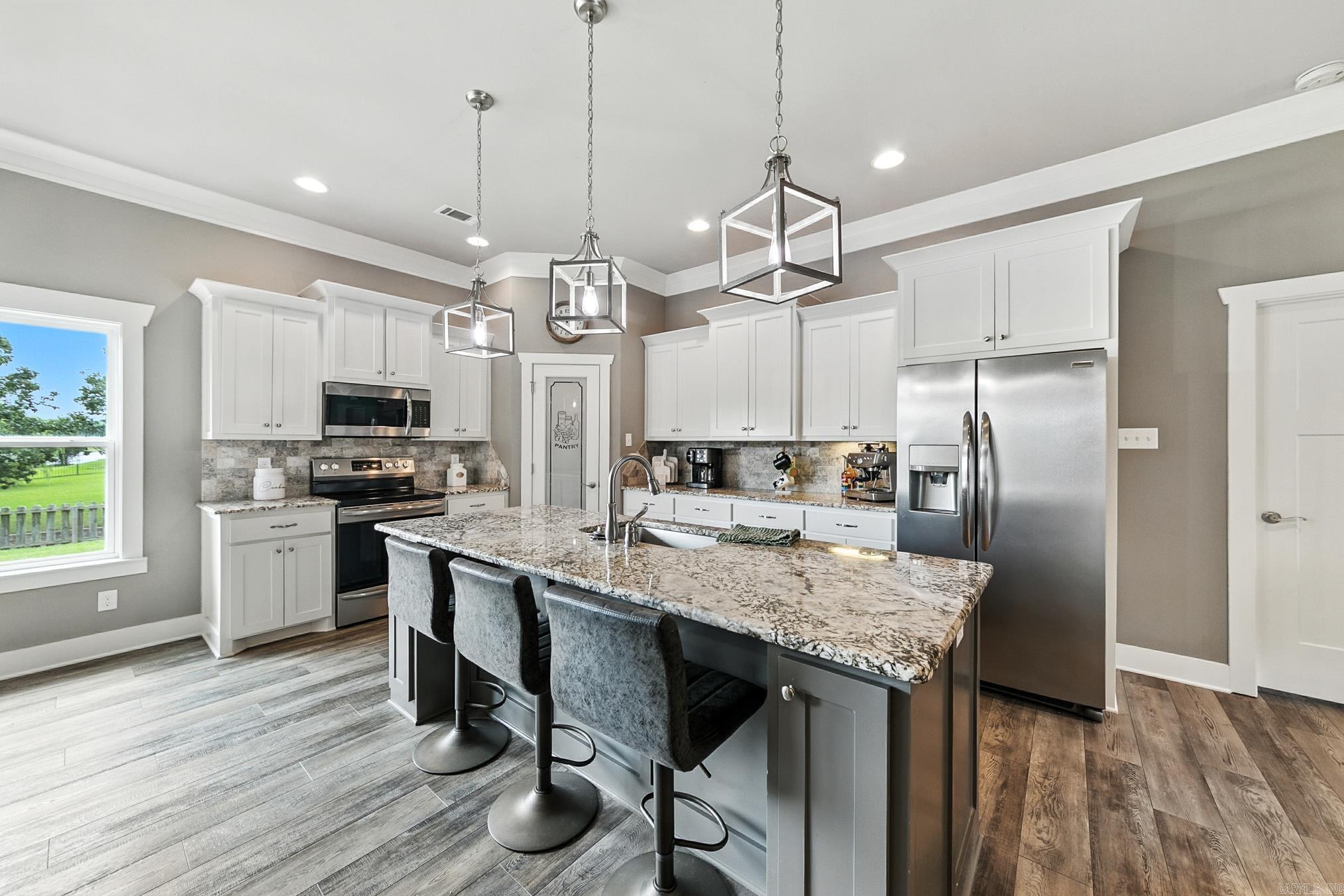2358 Lakeshore  Cabot, AR