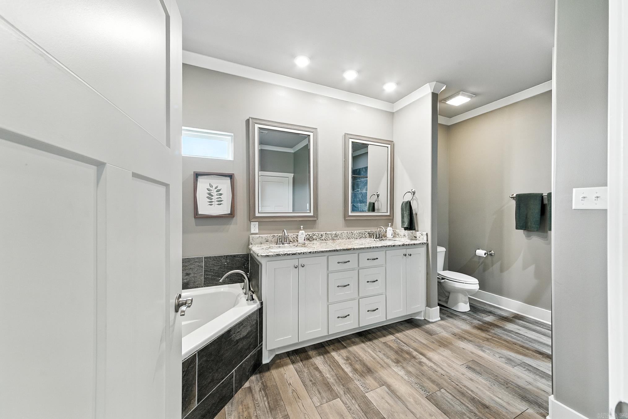 2358 Lakeshore  Cabot, AR