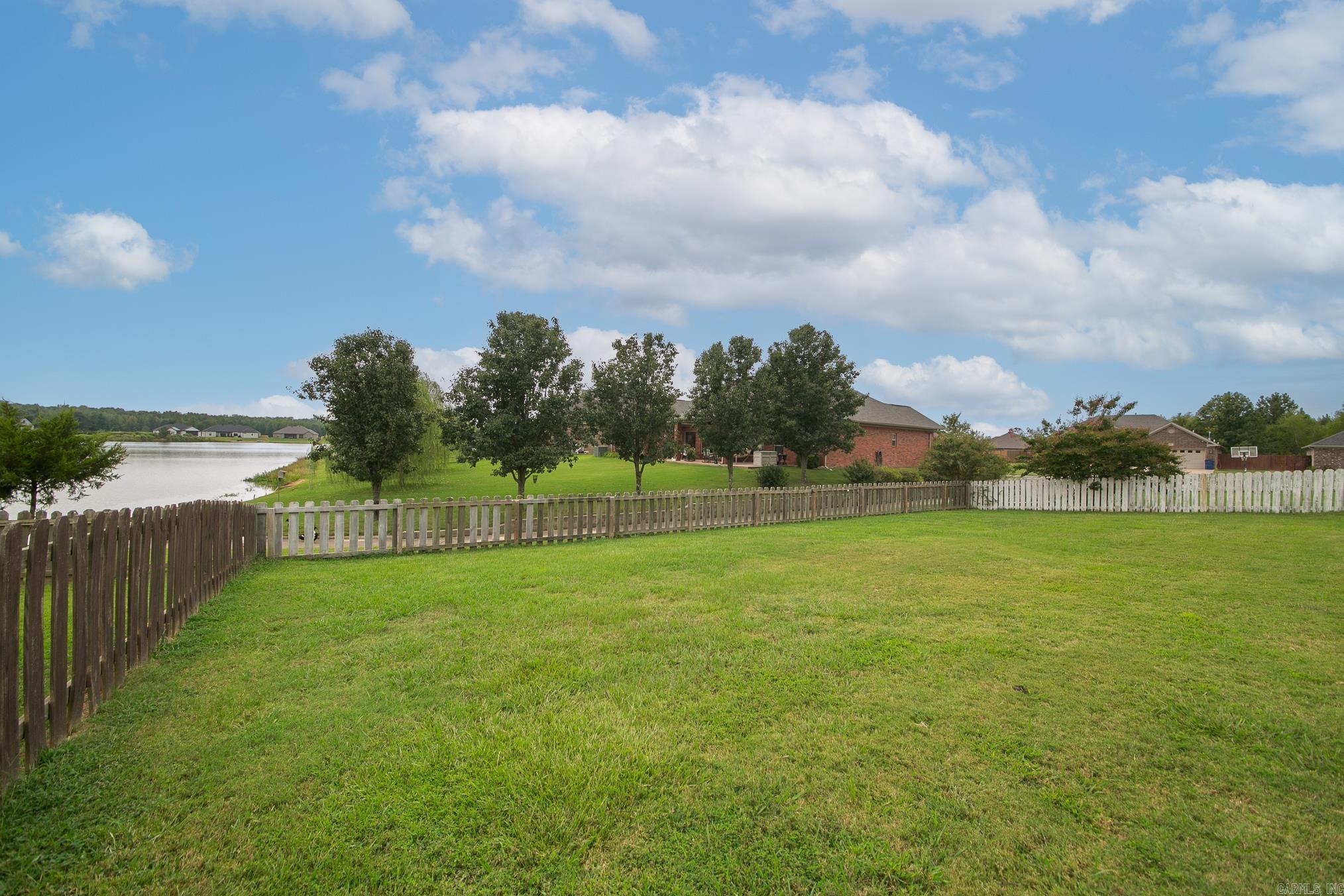 2358 Lakeshore  Cabot, AR