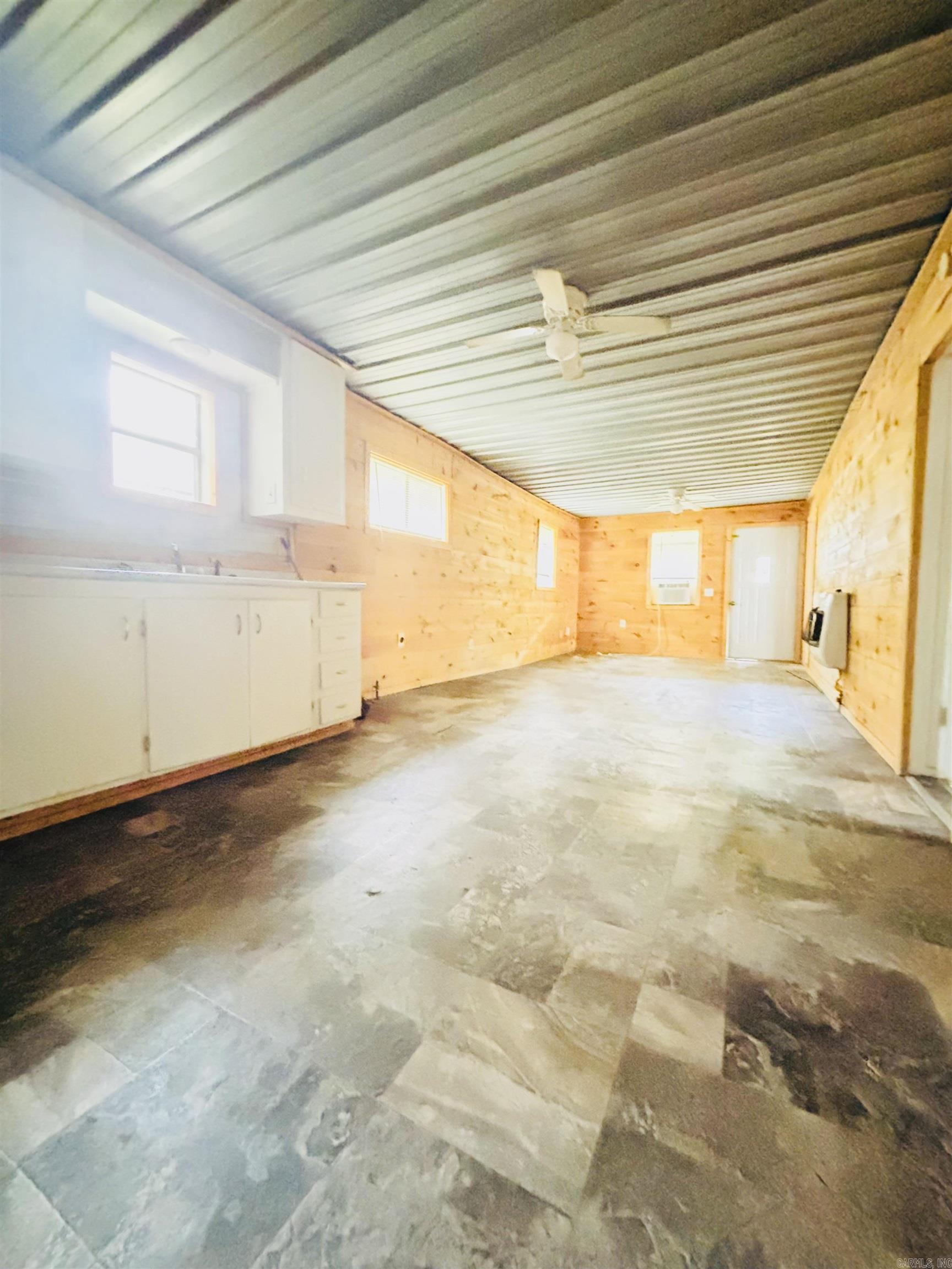 1409 E Moore  Searcy, AR