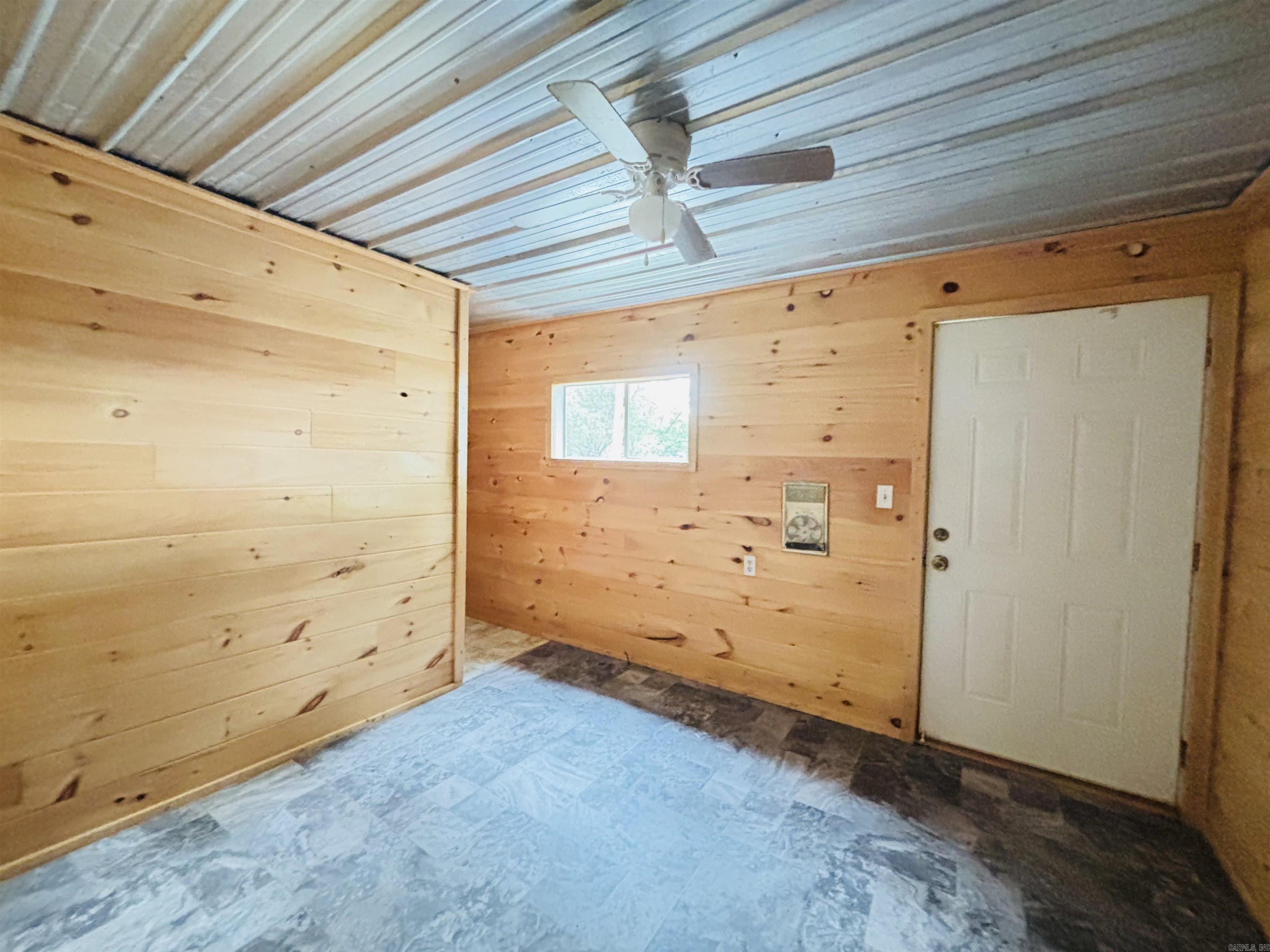 1409 E Moore  Searcy, AR