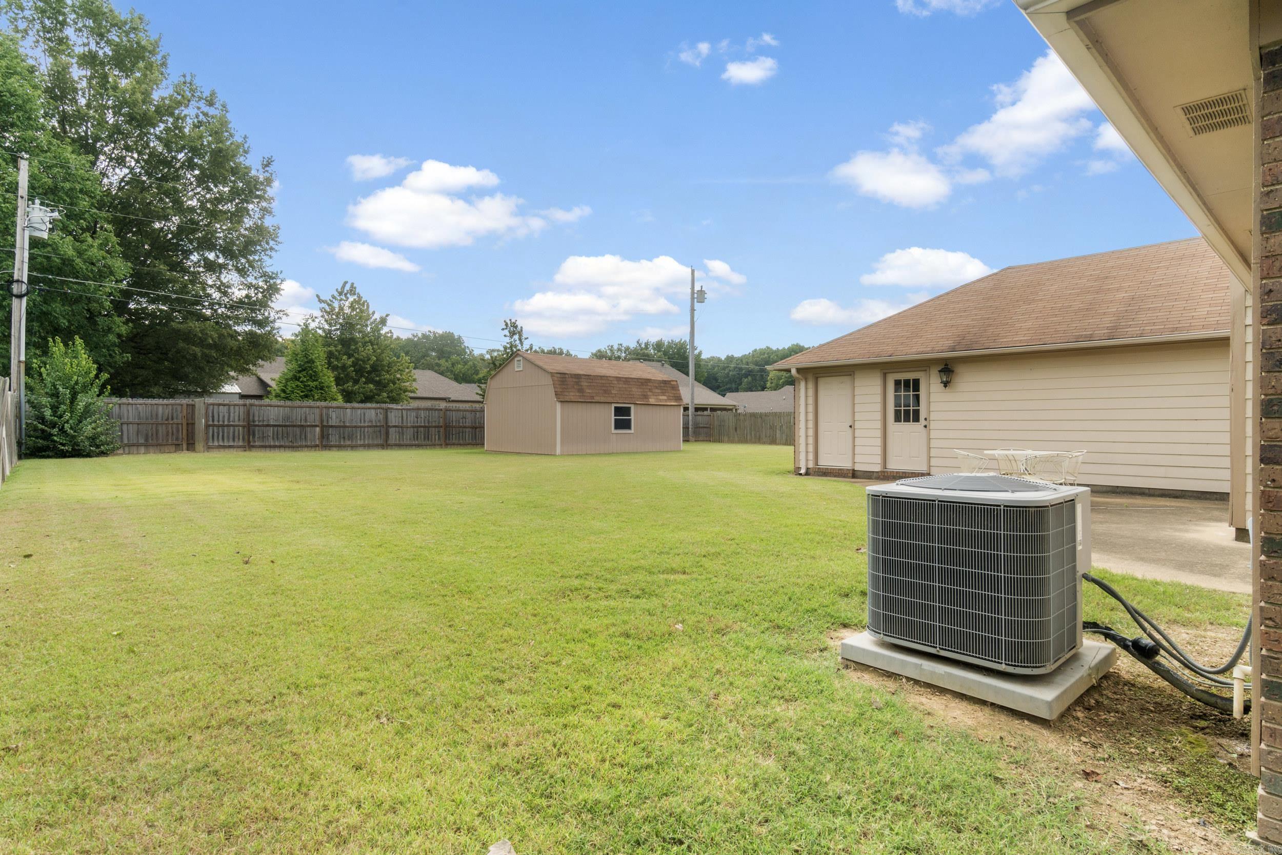 1810 N Killough  Wynne, AR