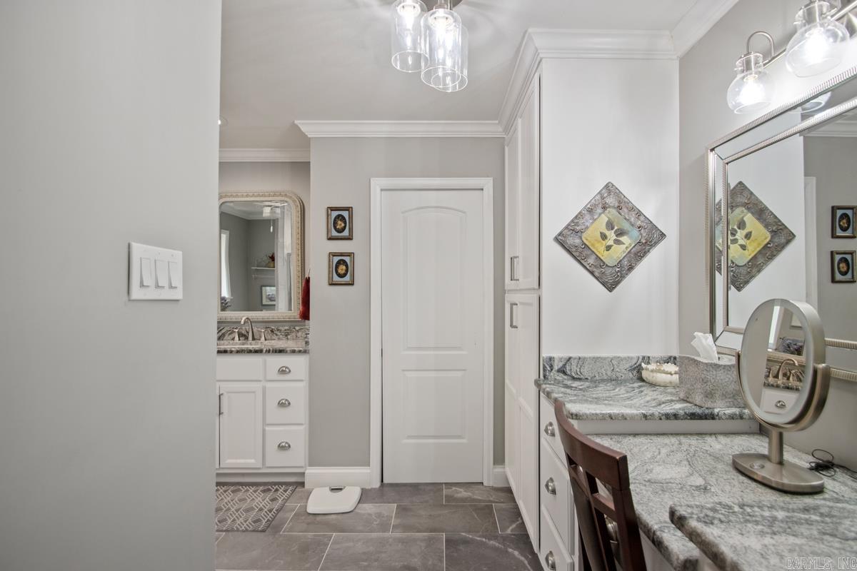 4300 Arlington  North Little Rock, AR