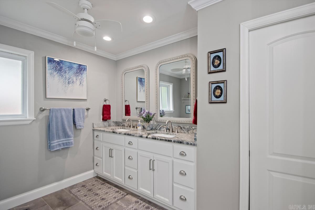 4300 Arlington  North Little Rock, AR