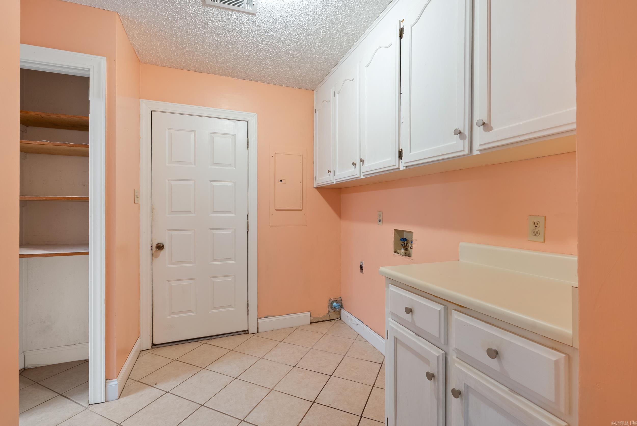 13 Kathy  Conway, AR