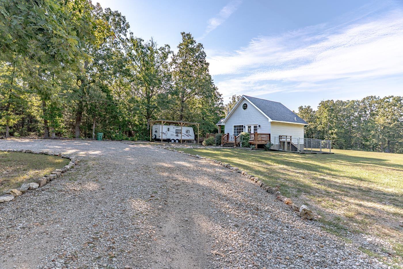 722 AR Hwy 175  Hardy, AR