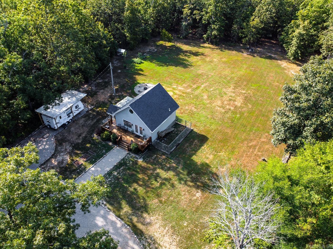 722 AR Hwy 175  Hardy, AR