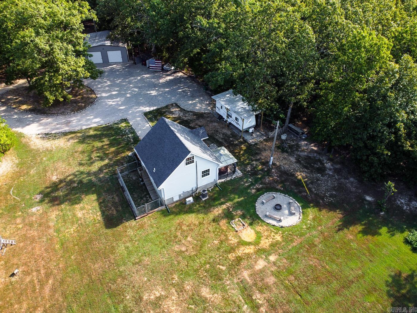 722 AR Hwy 175  Hardy, AR