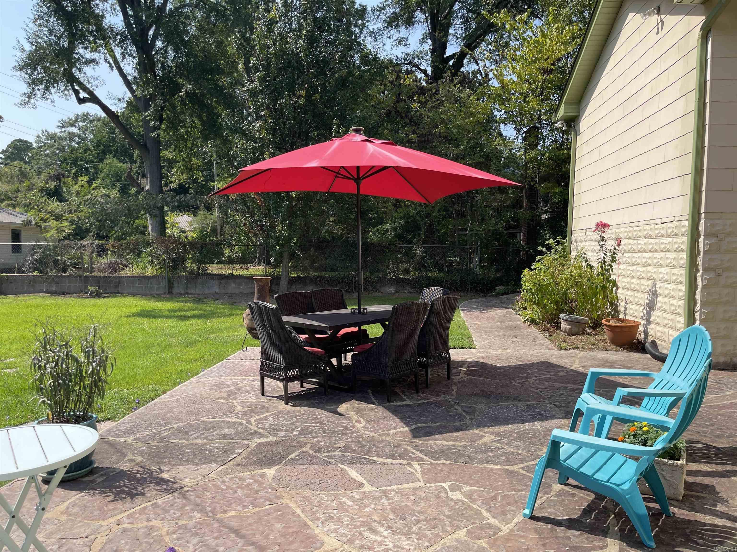 1407 W Main  El Dorado, AR