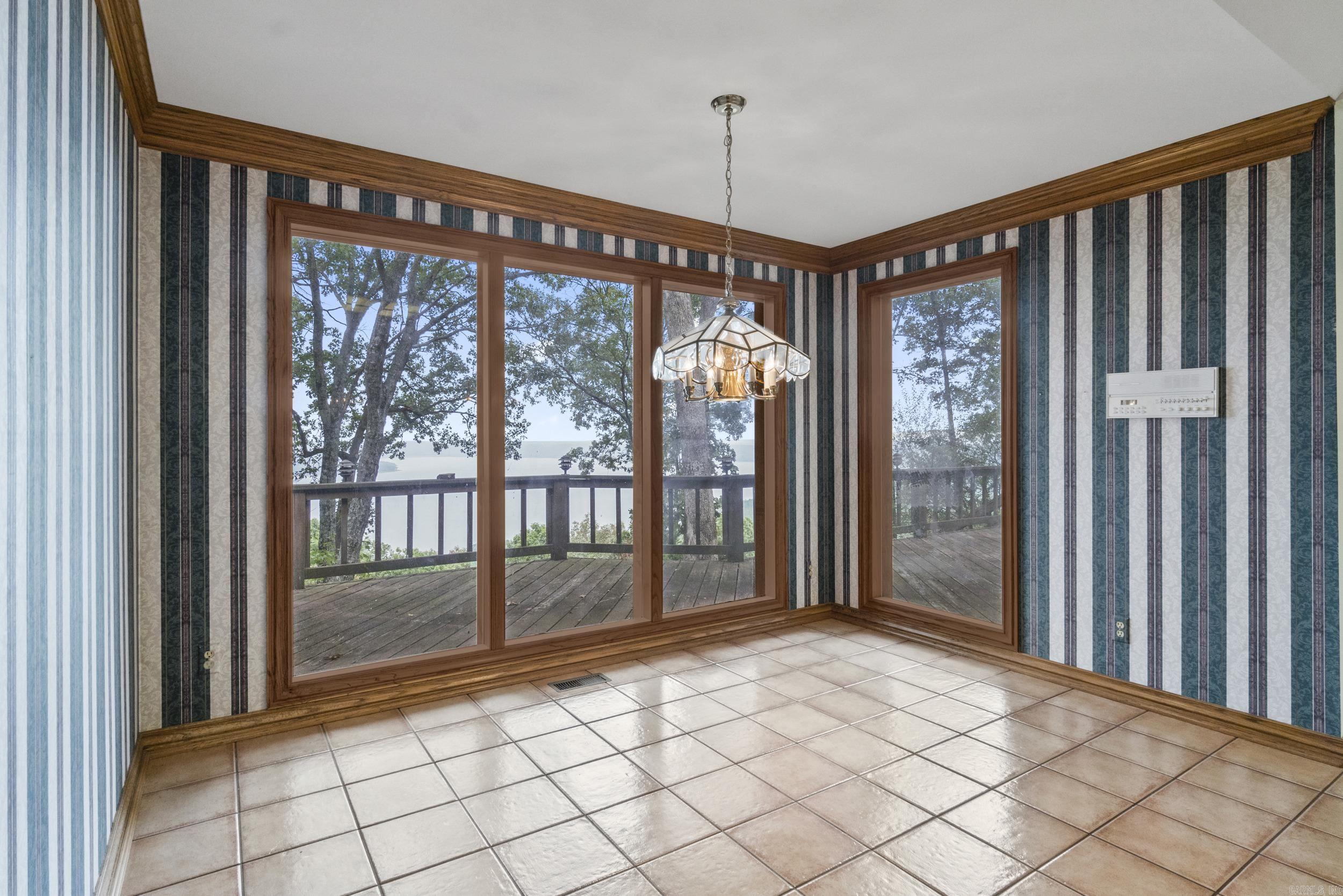 39 E Bluff  Quitman, AR