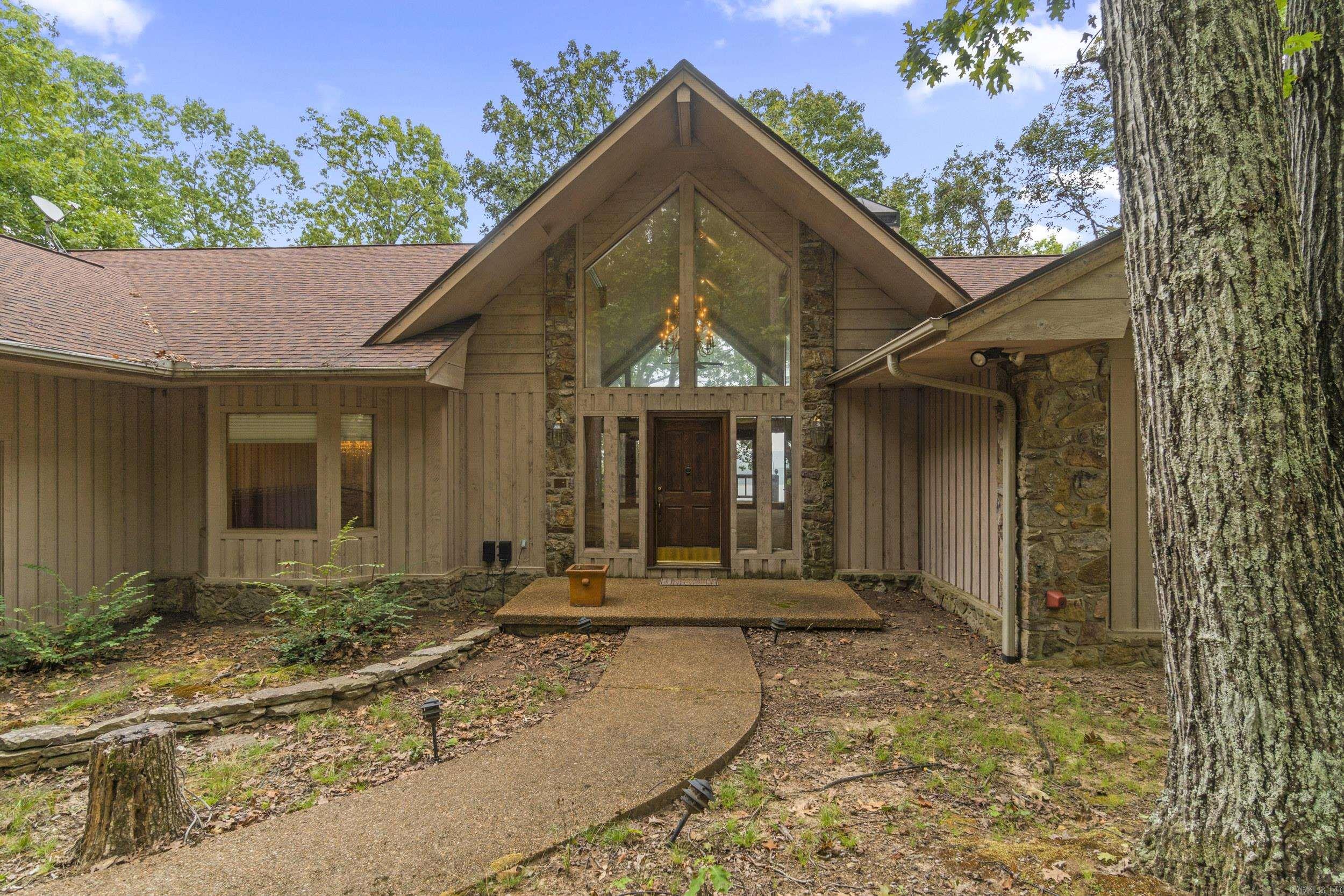 39 E Bluff  Quitman, AR