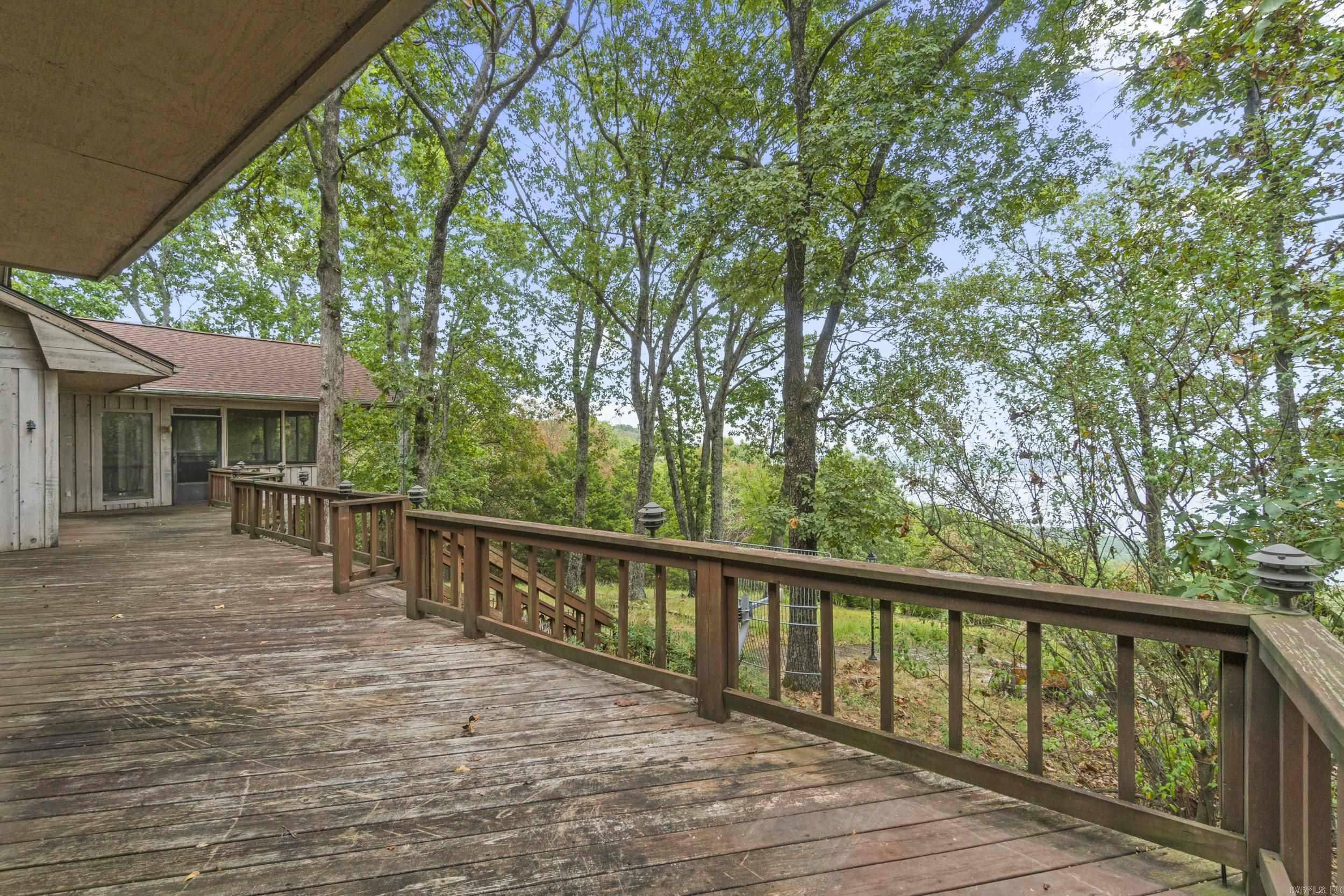 39 E Bluff  Quitman, AR