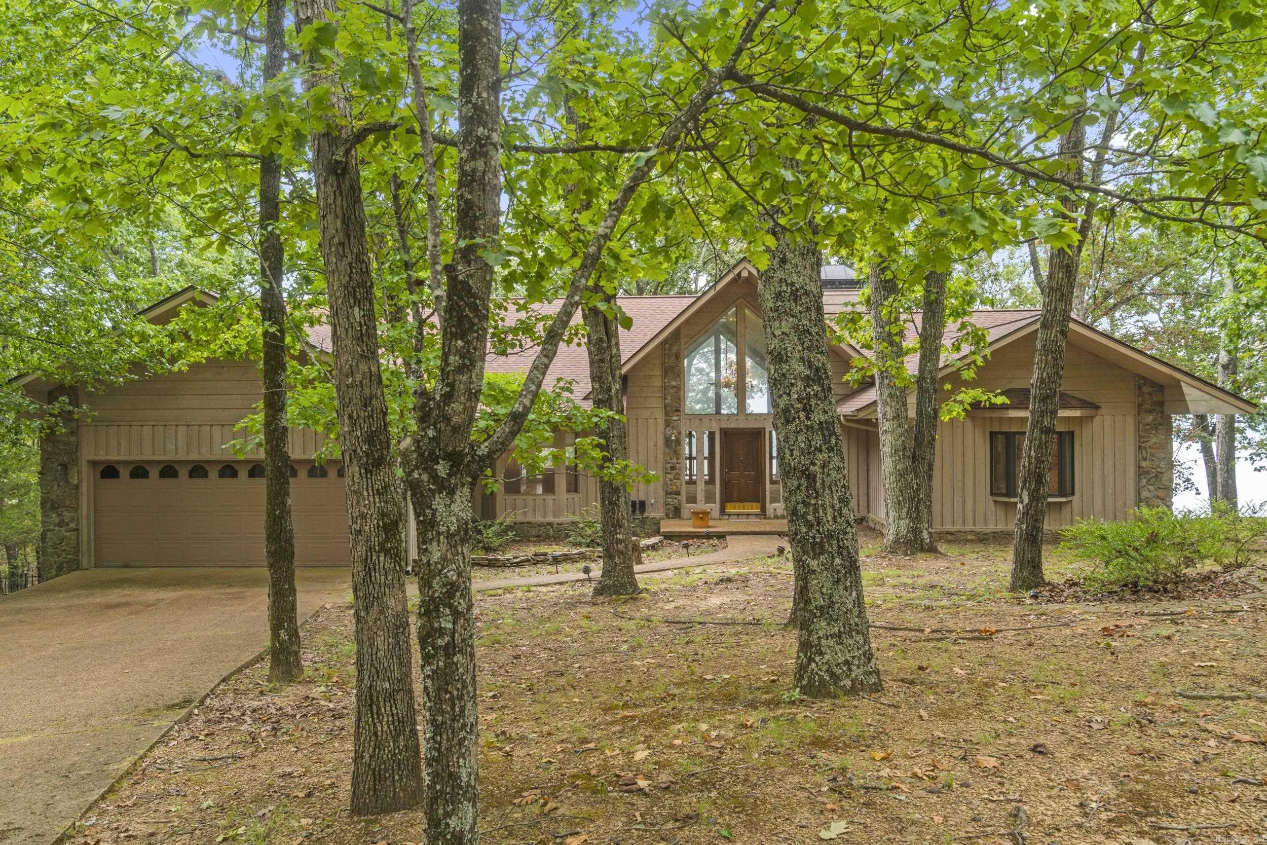 39 E Bluff  Quitman, AR