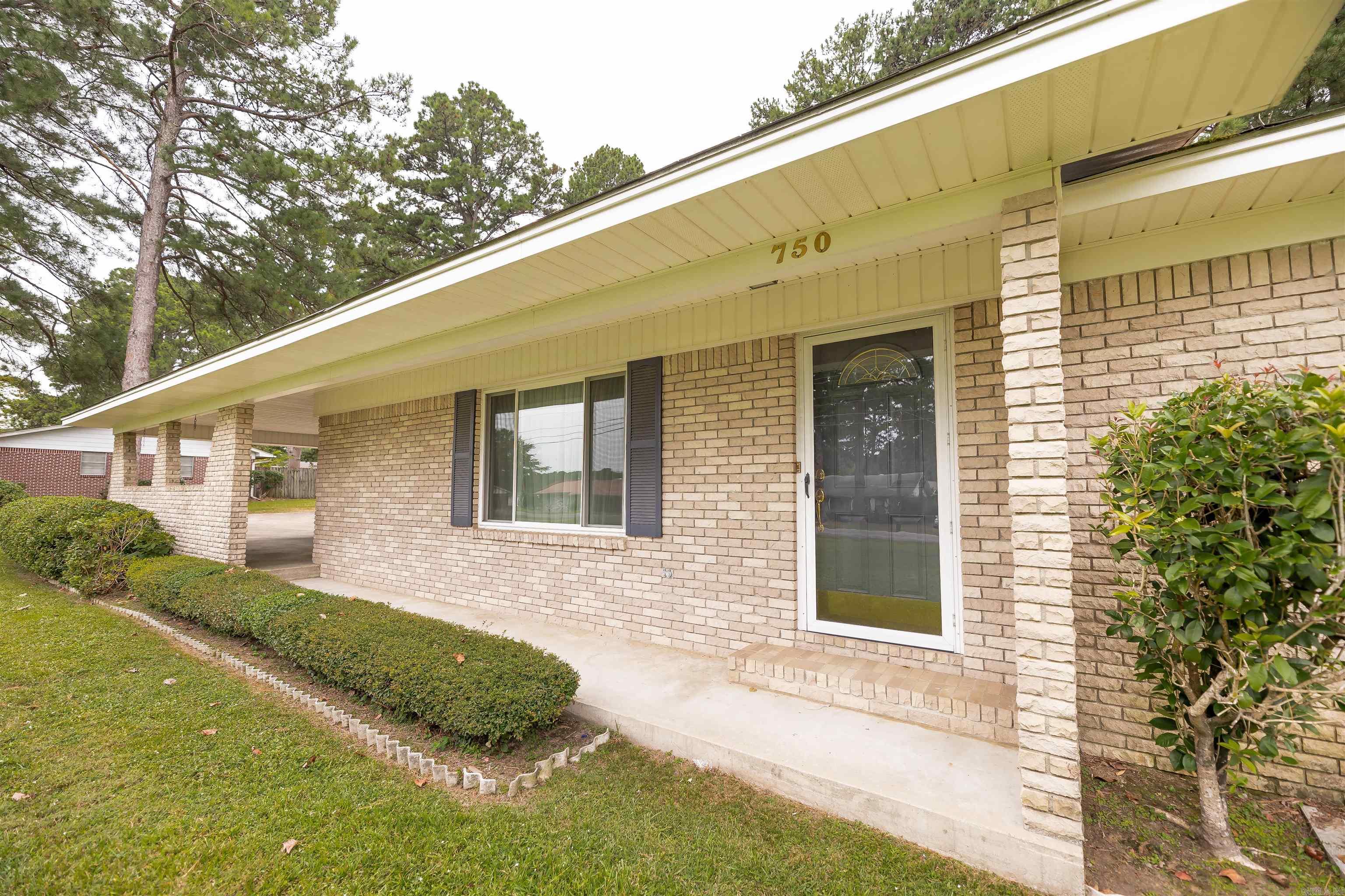 750 Sharp Ave  Camden, AR