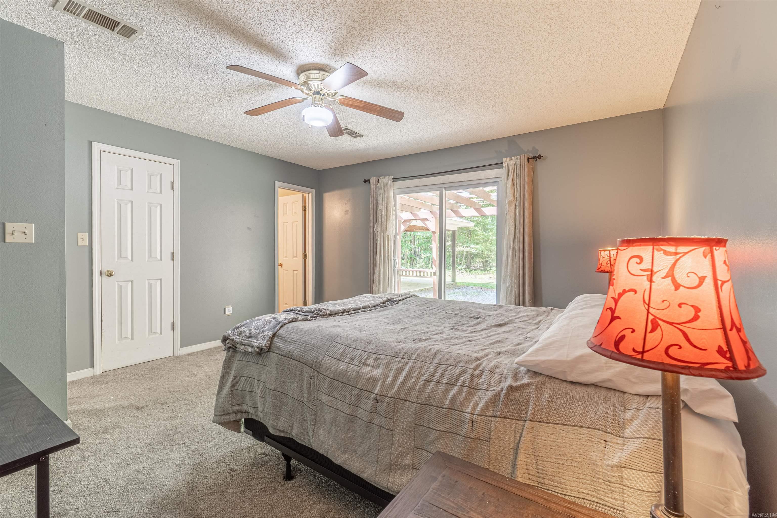 609 Red Oak Acres Dr  Redfield, AR