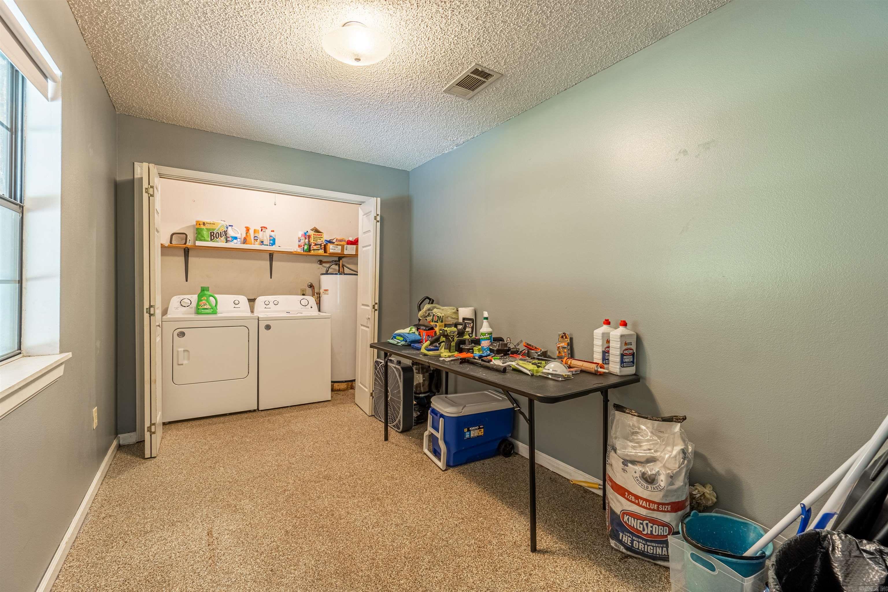 609 Red Oak Acres Dr  Redfield, AR