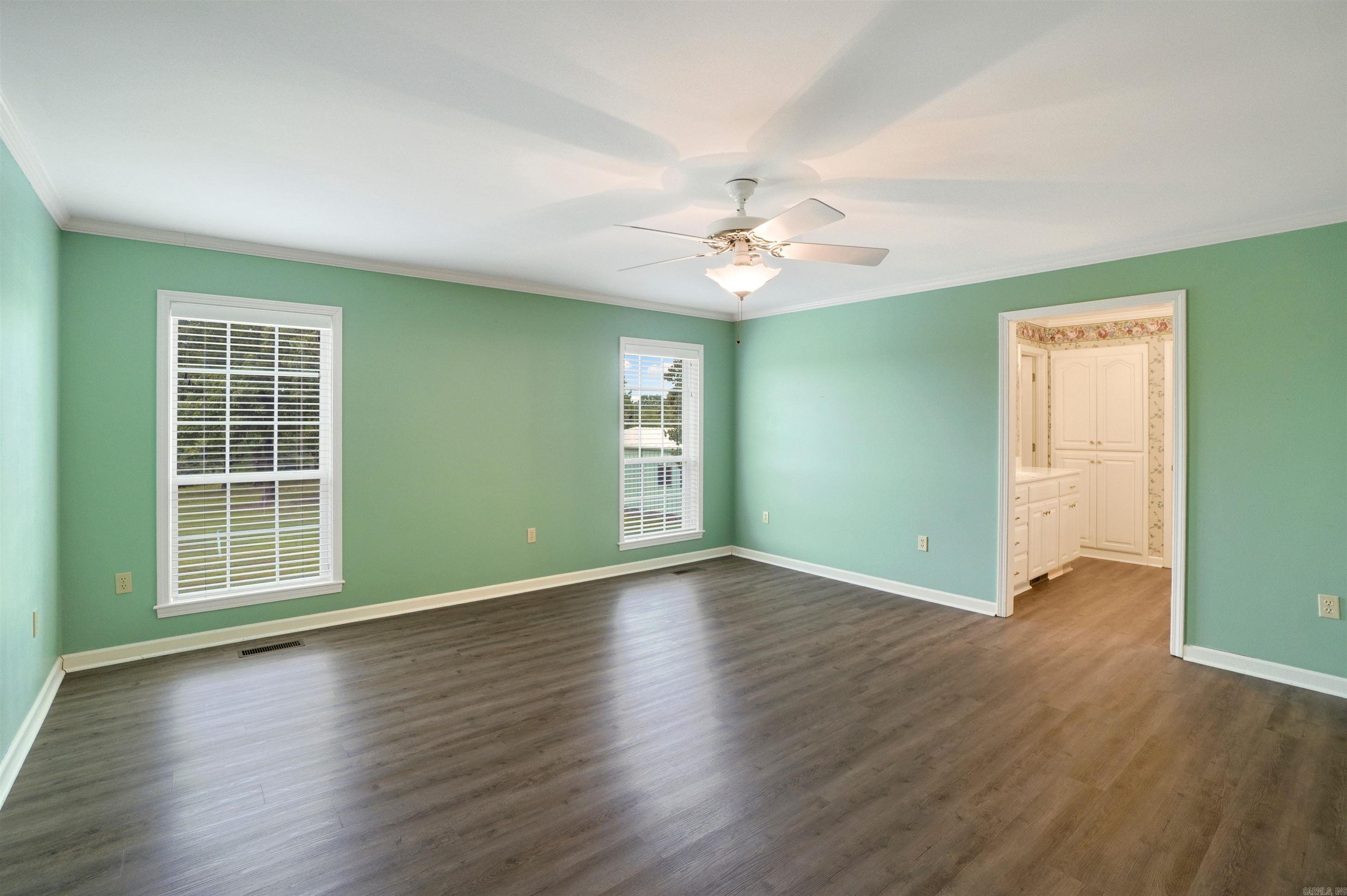171 Sylvia Finch  Romance, AR