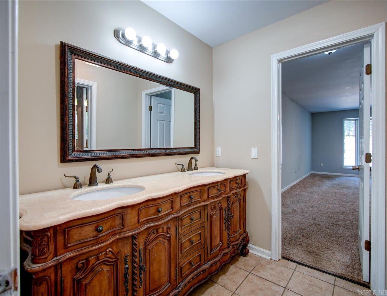23 Ponferrada  Hot Springs Village, AR