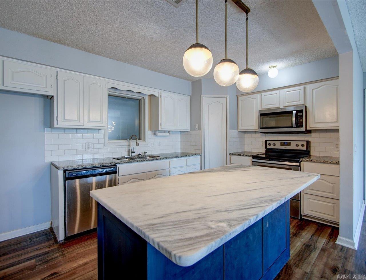 23 Ponferrada  Hot Springs Village, AR