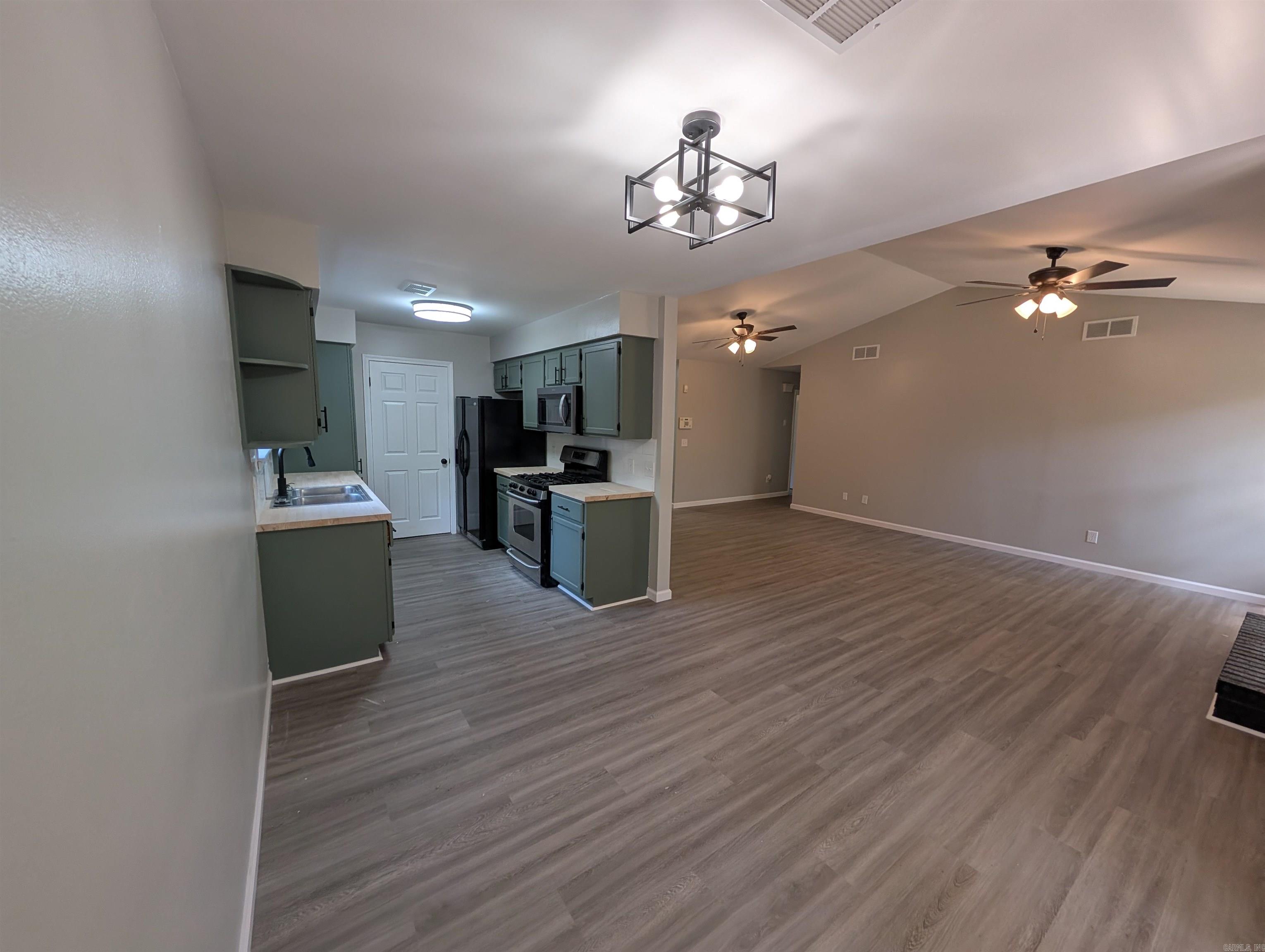 205 NW 17th  Atkins, AR