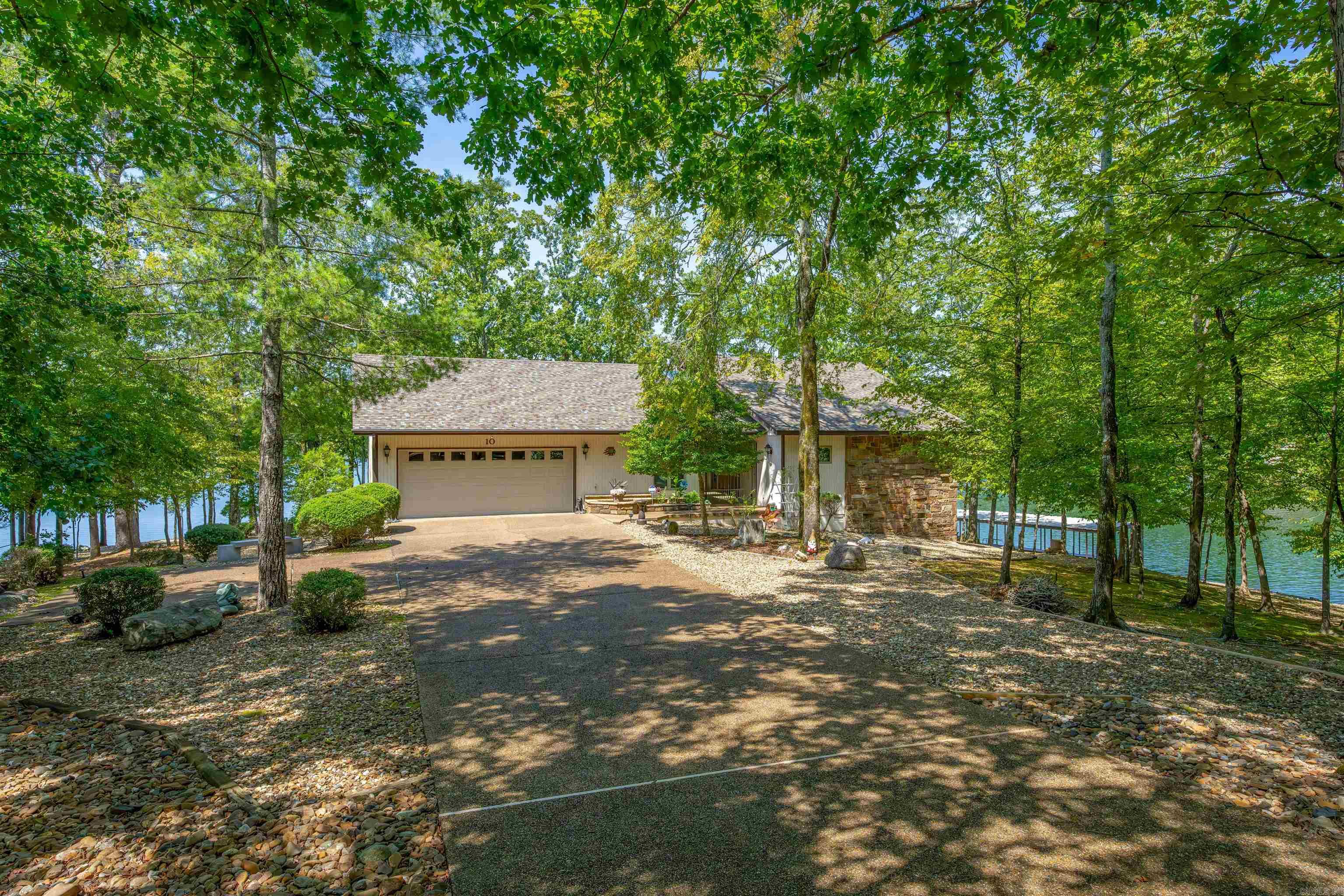 10 Delavega  Hot Springs Village, AR