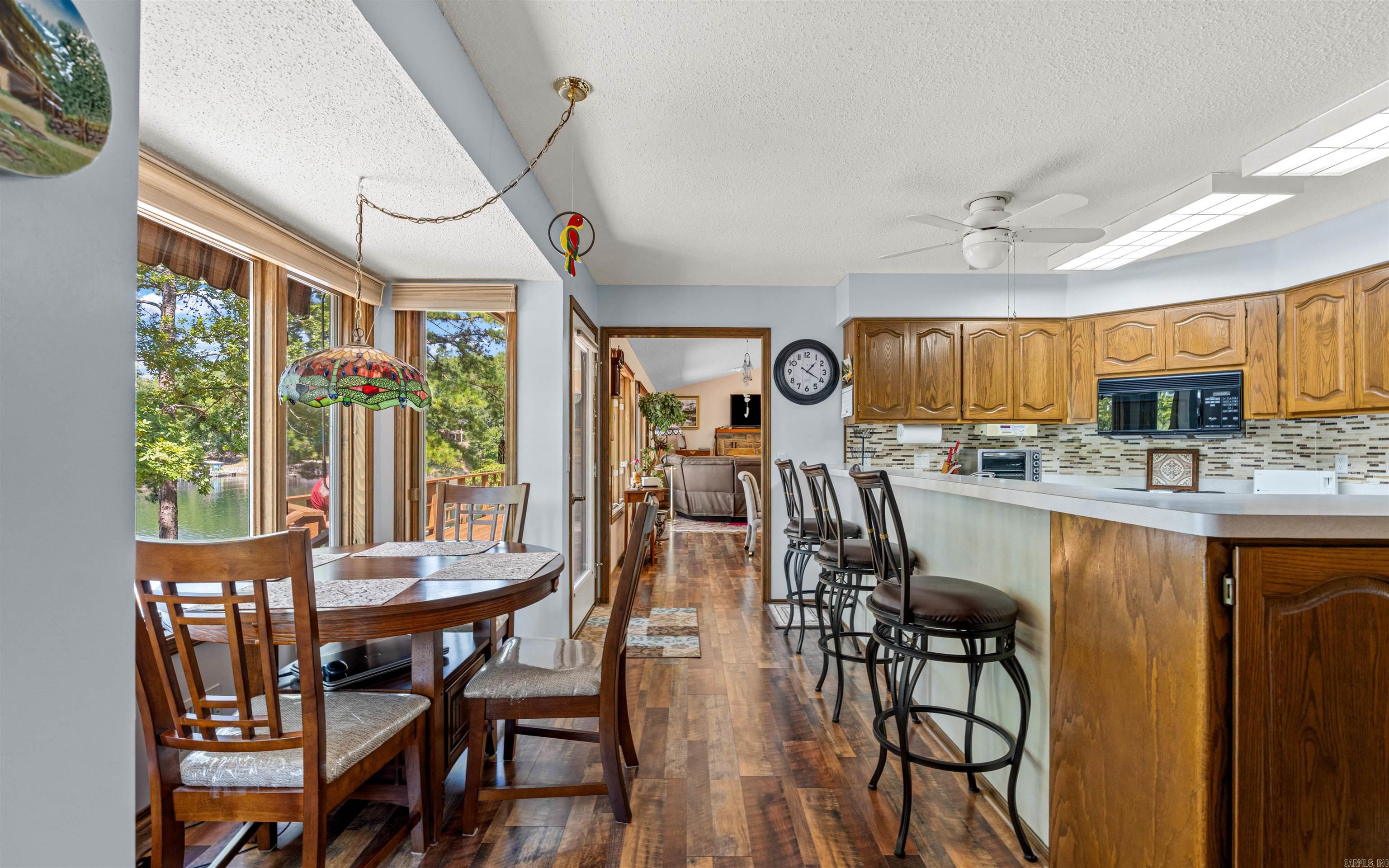 10 Delavega  Hot Springs Village, AR