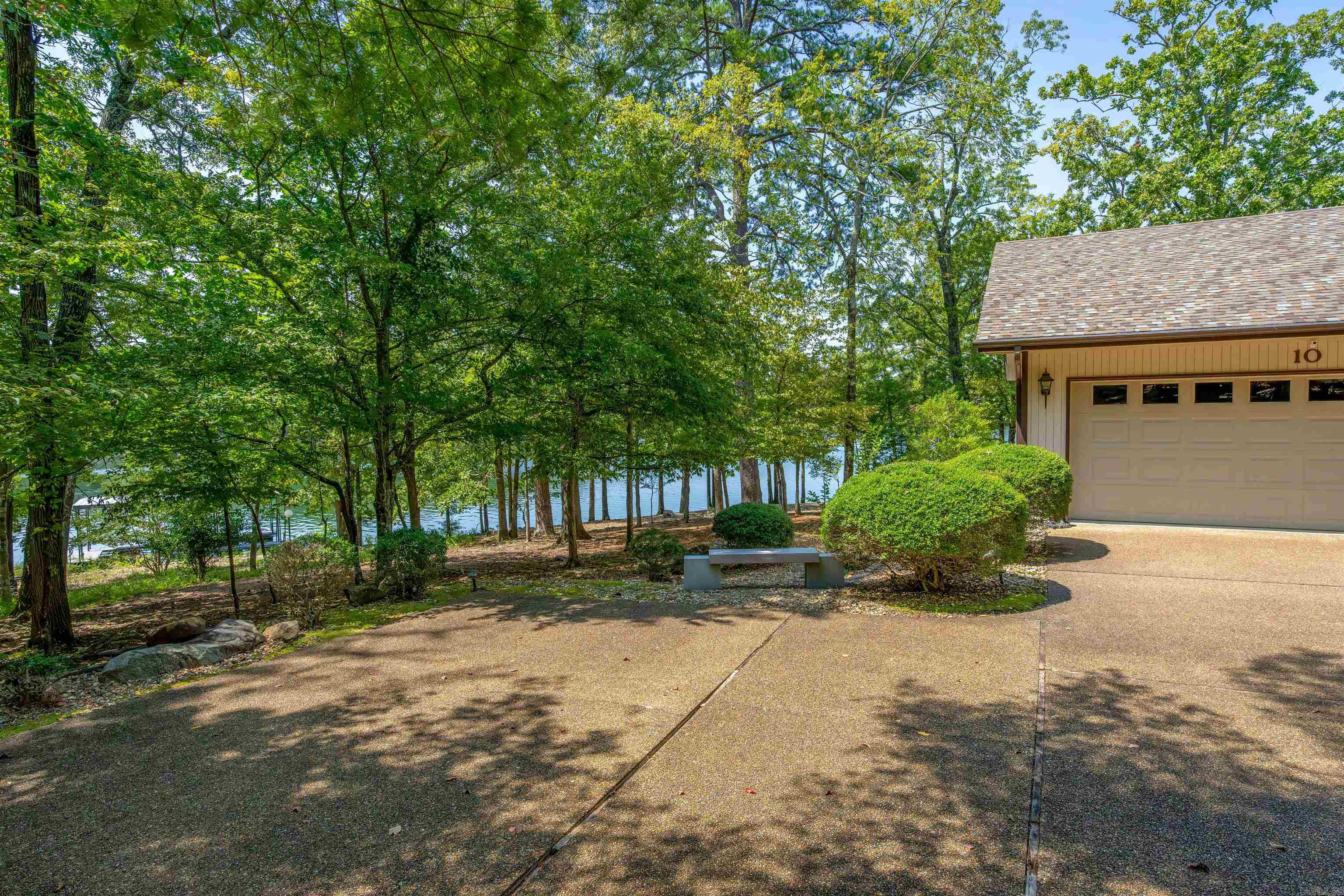 10 Delavega  Hot Springs Village, AR
