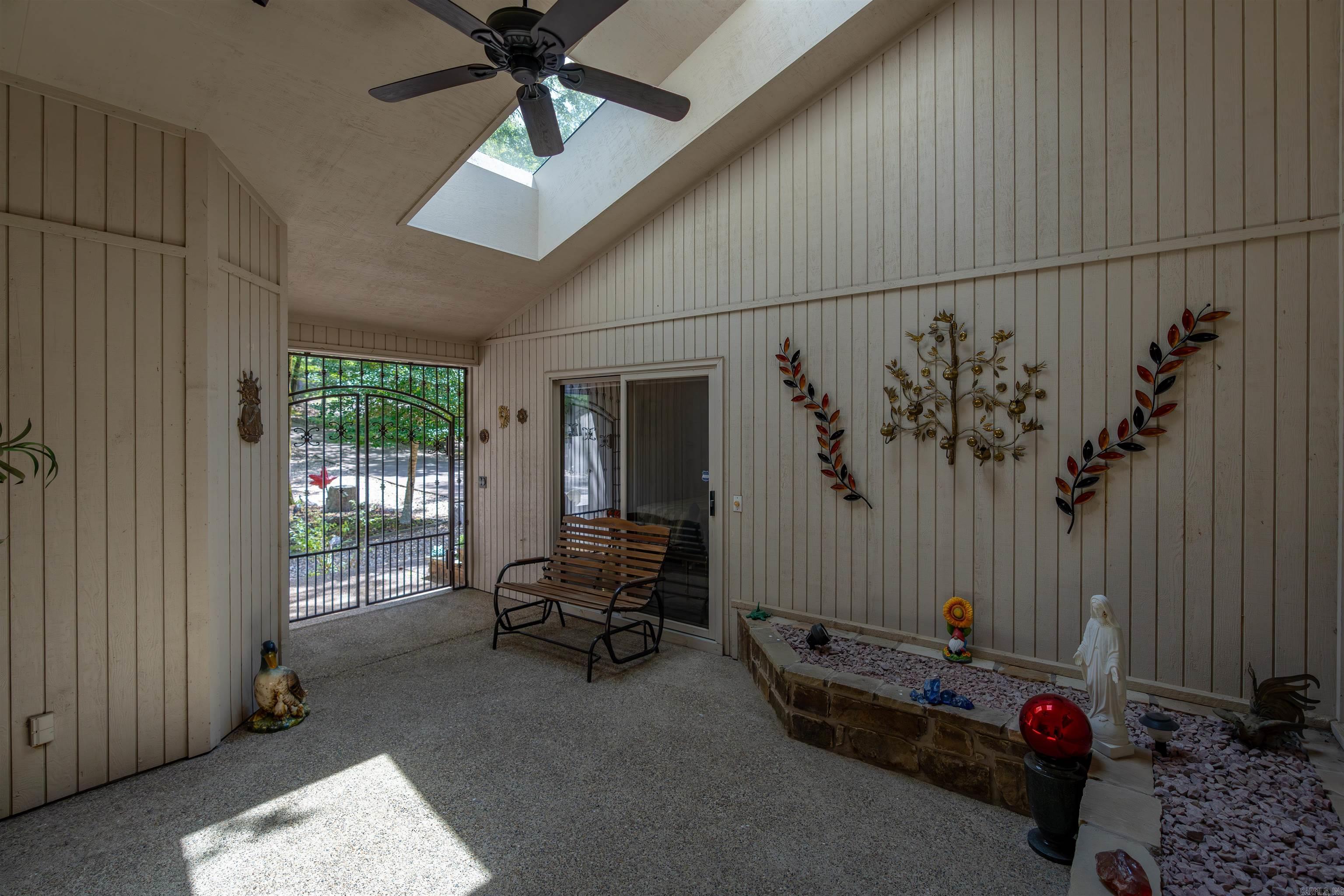 10 Delavega  Hot Springs Village, AR