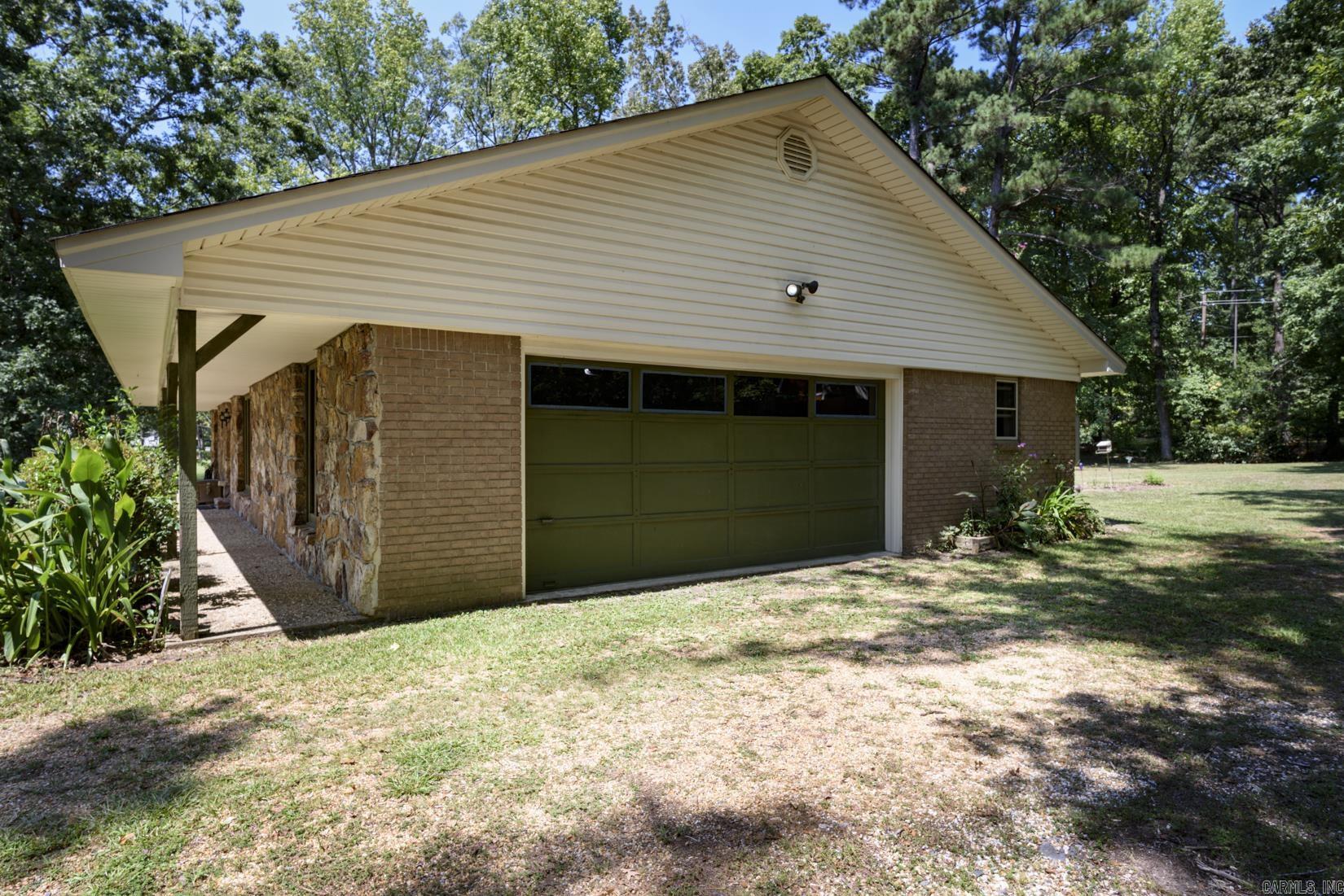 2526 Mills Park  Bryant, AR