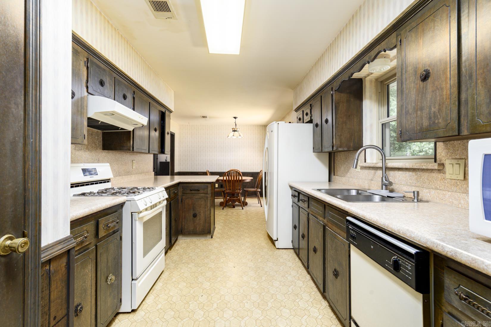 2526 Mills Park  Bryant, AR