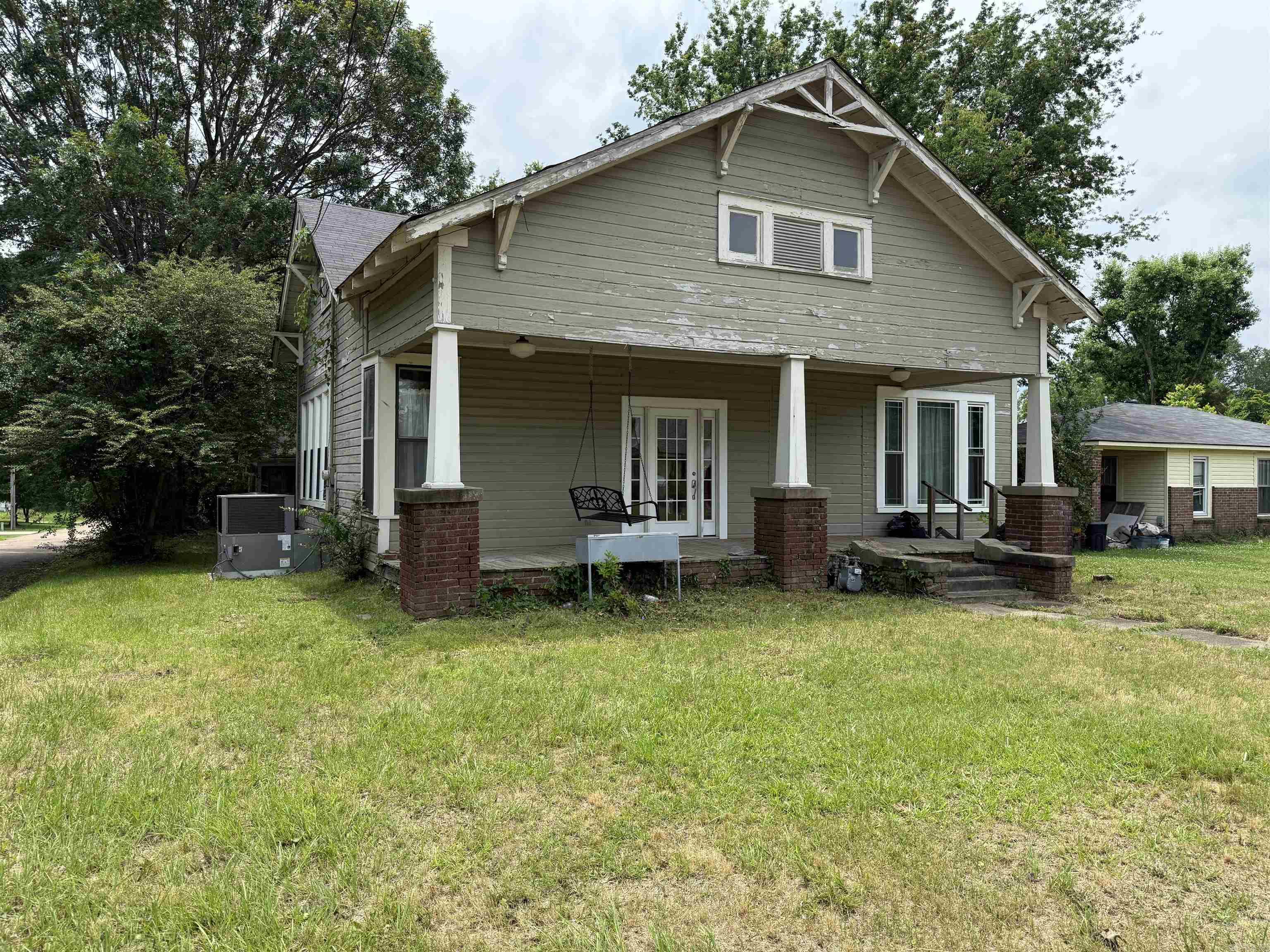 801 Crittenden  Arkadelphia, AR