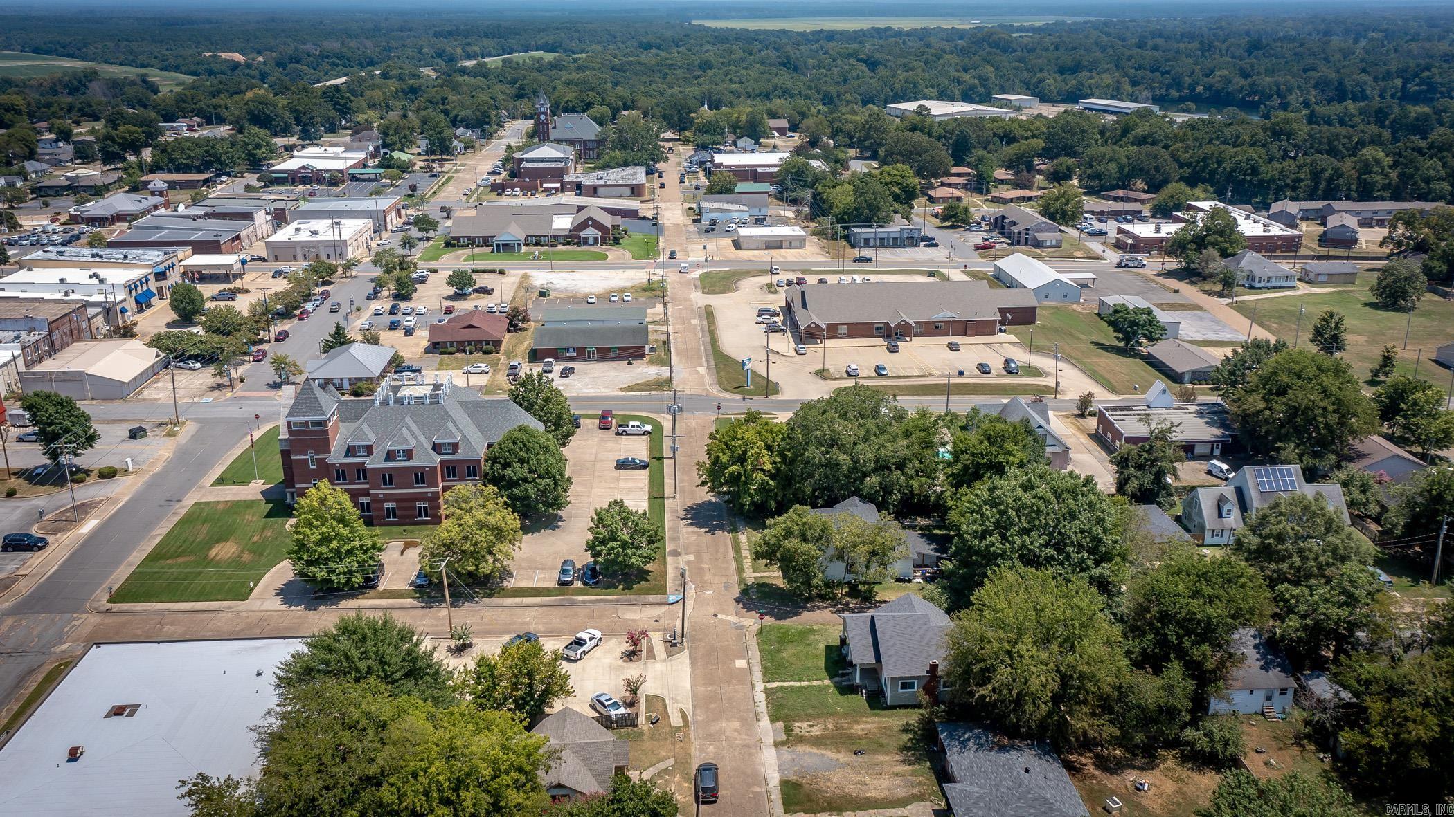 801 Crittenden  Arkadelphia, AR