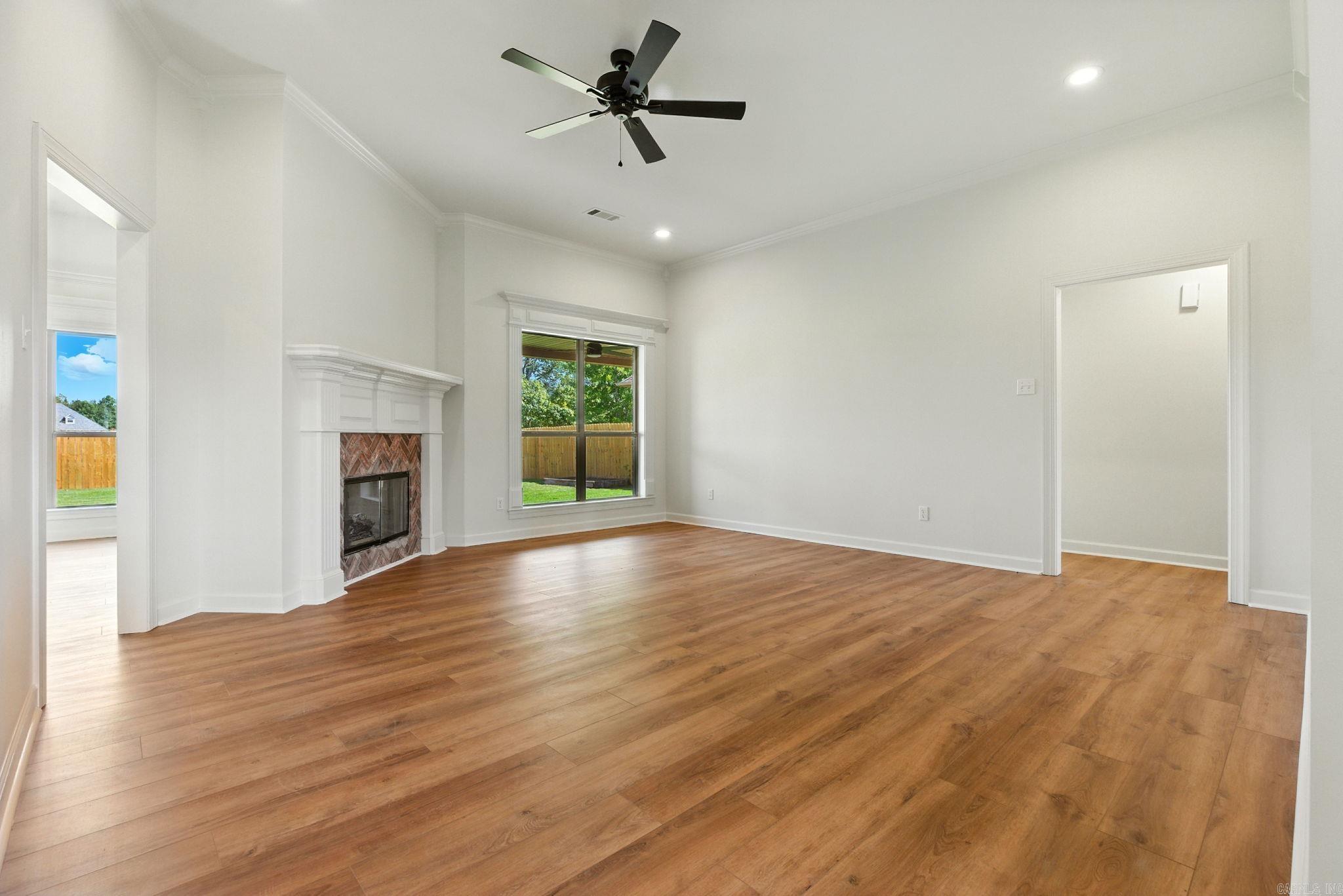305 Maranes  Maumelle, AR