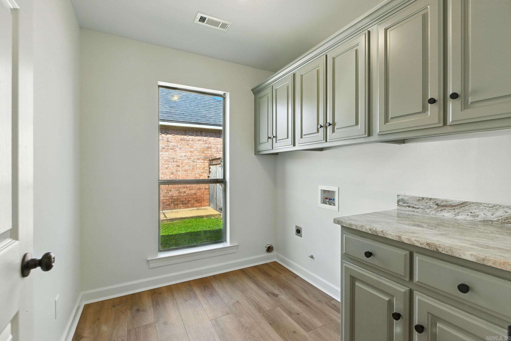 305 Maranes  Maumelle, AR