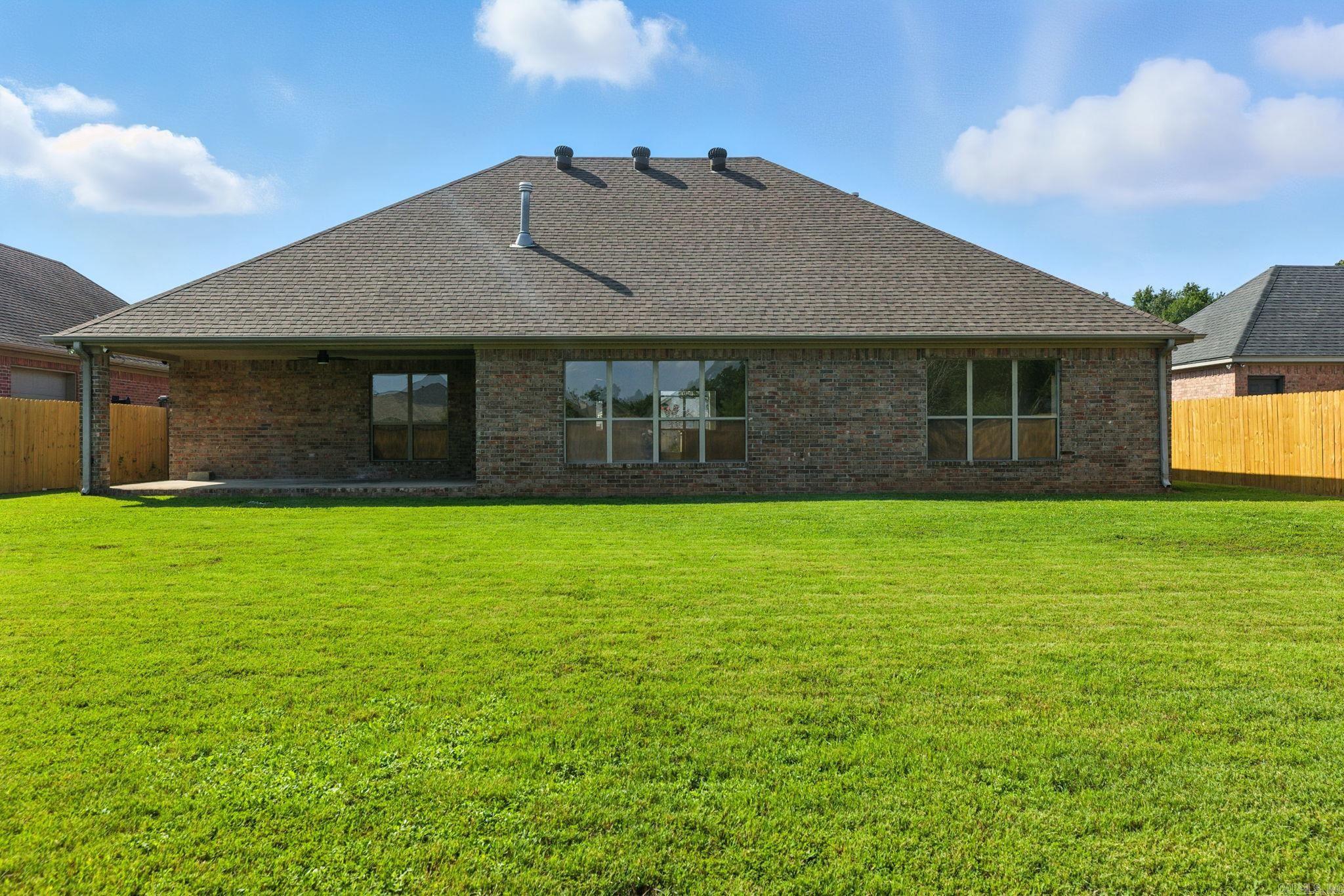 305 Maranes  Maumelle, AR