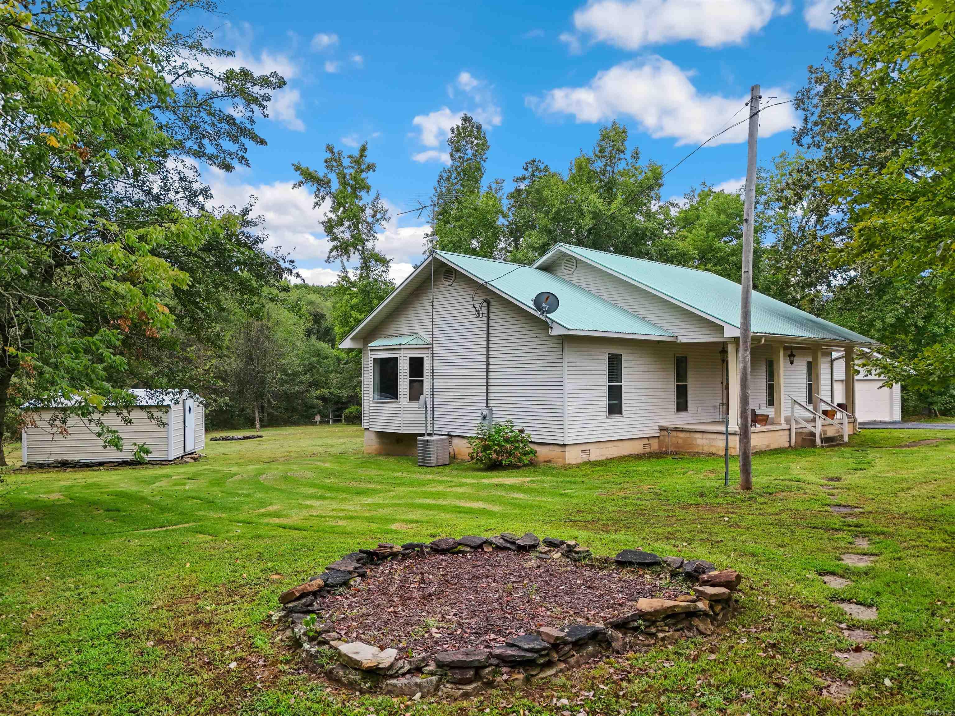 74 Moonlight  Quitman, AR