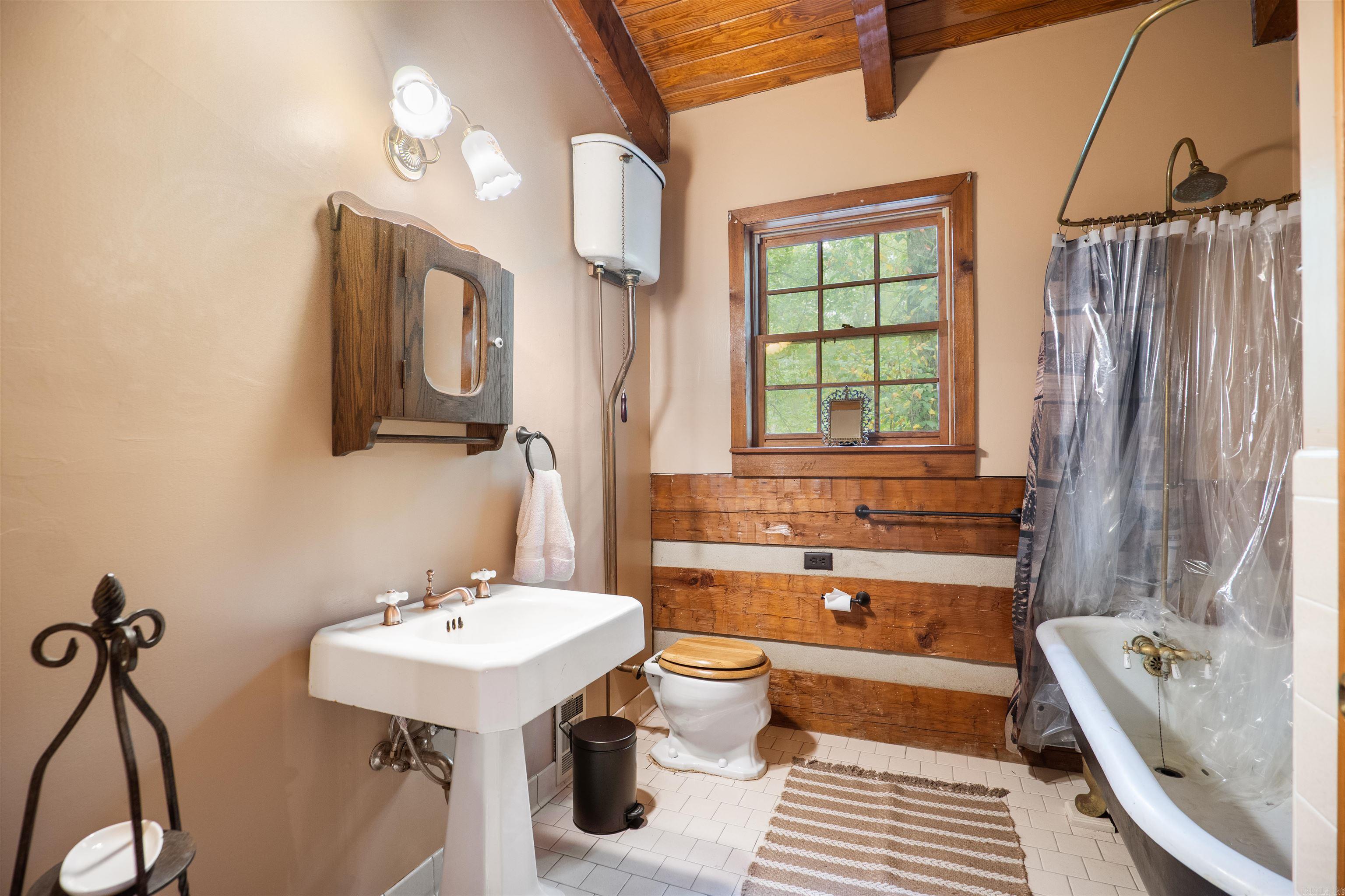 4311 Knollcrest  Jonesboro, AR