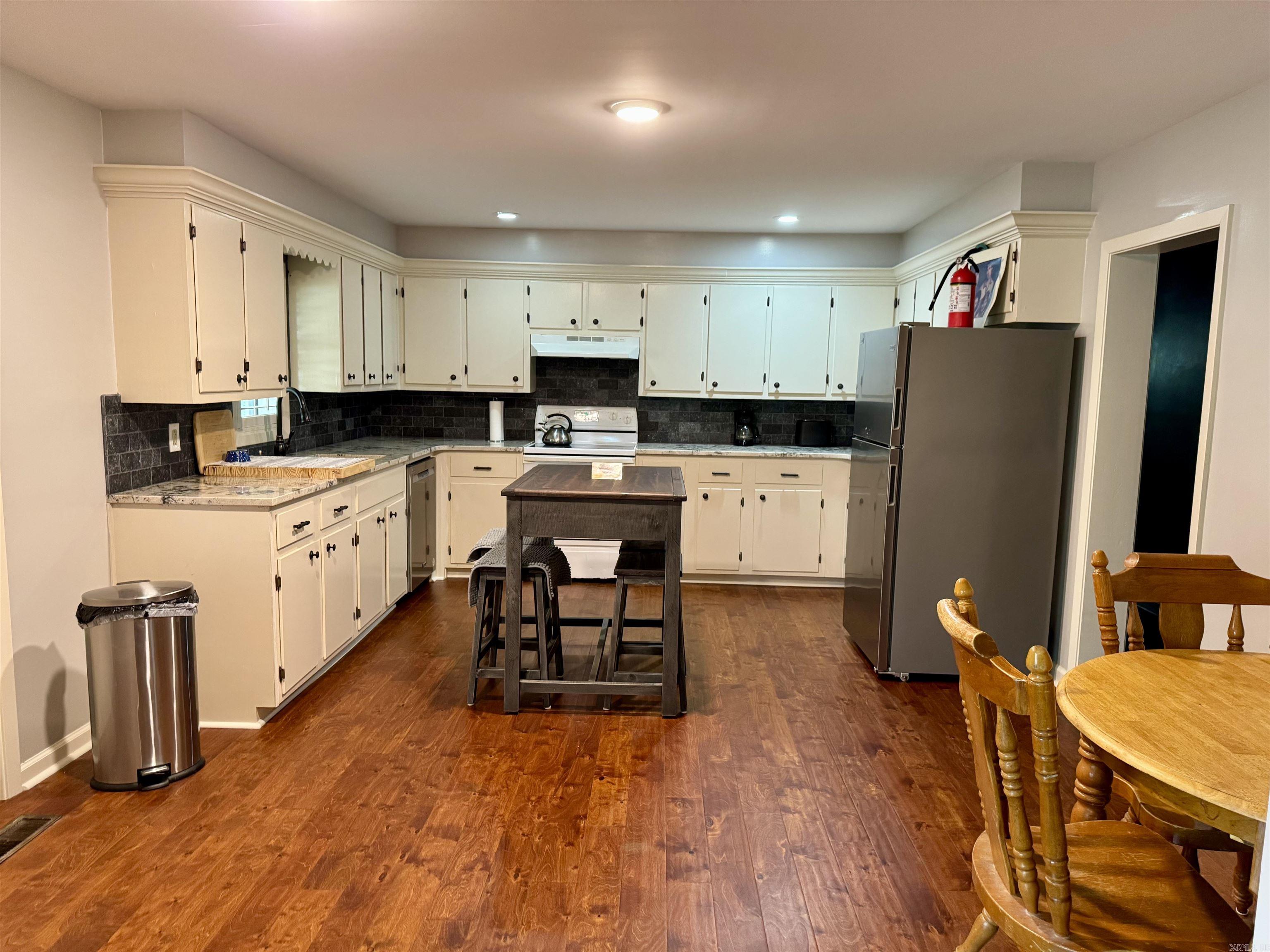 1002 S 11th Street  Heber Springs, AR