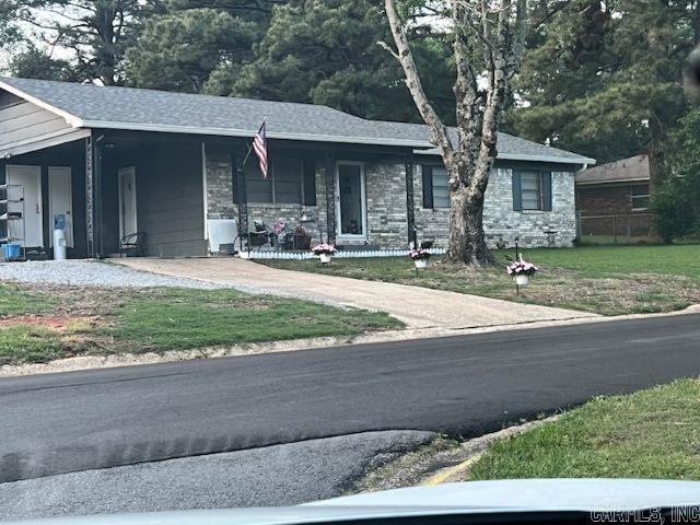 1702 Glenda  Benton, AR